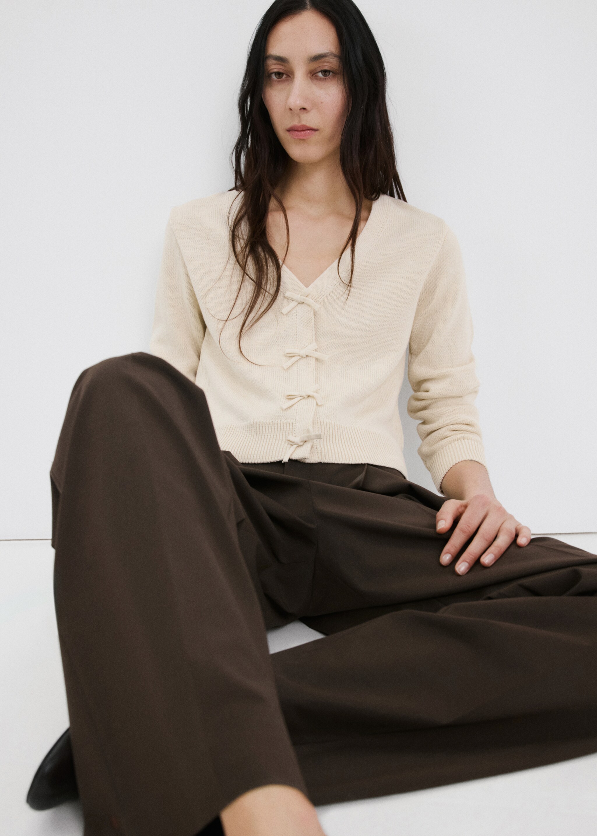 Cárdigan punto lazos - Plano medio, Crudo. Ref: 27054098-00.