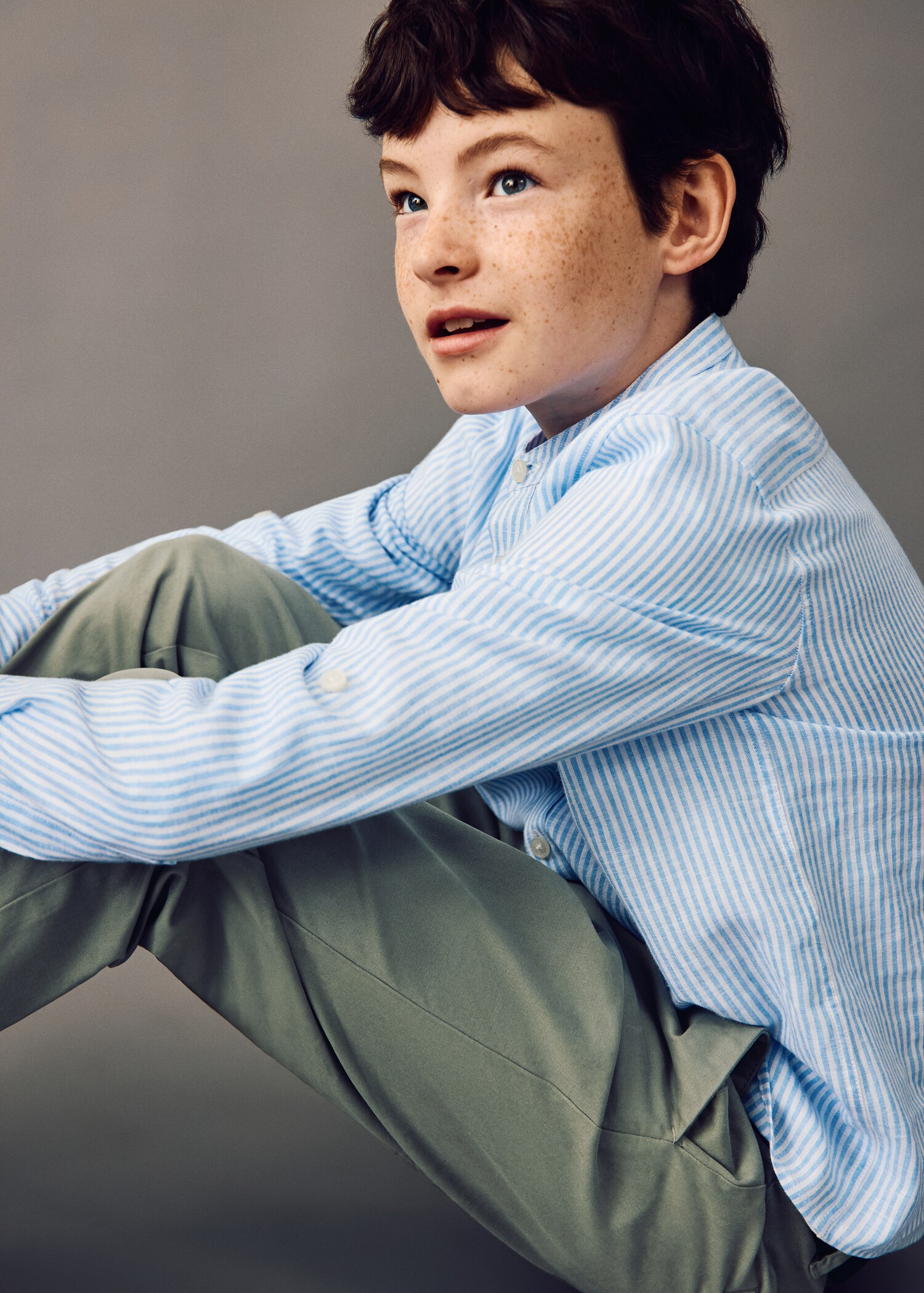 Pantalon chino avec ourlet - Détail de l'article 1