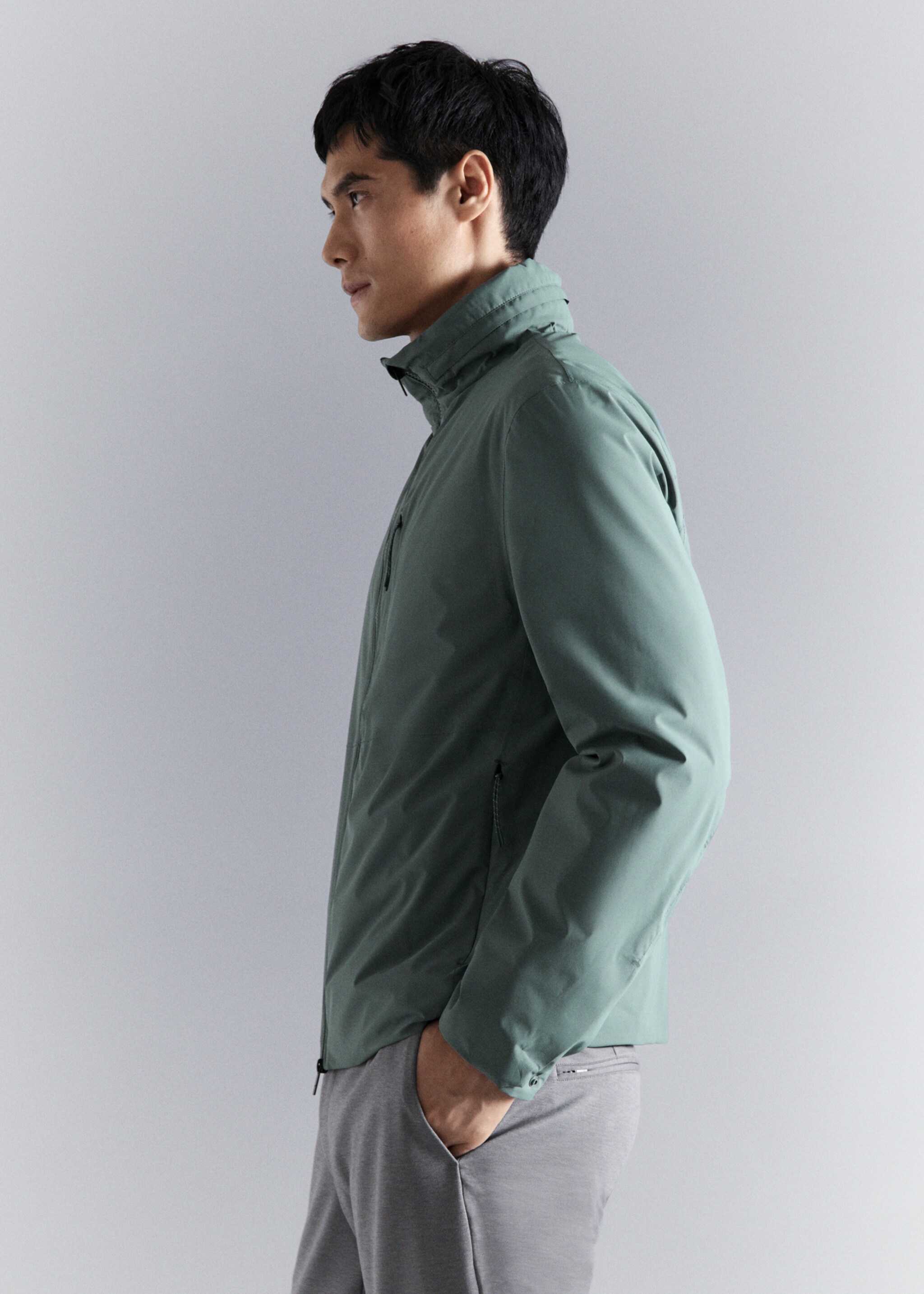 جاكيت مقاوم للماء بتقنية Thermore® - تفاصيل المنتج 2, أخضر غامق. Ref: 27054406-00.