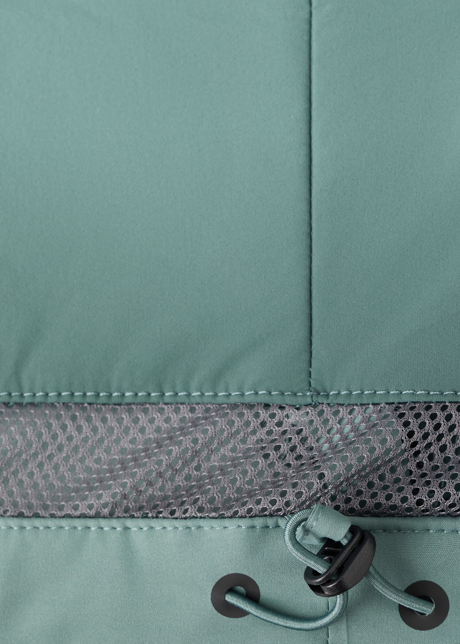 Packable water-repellent jacket with Thermore® technology - Details of the article 3