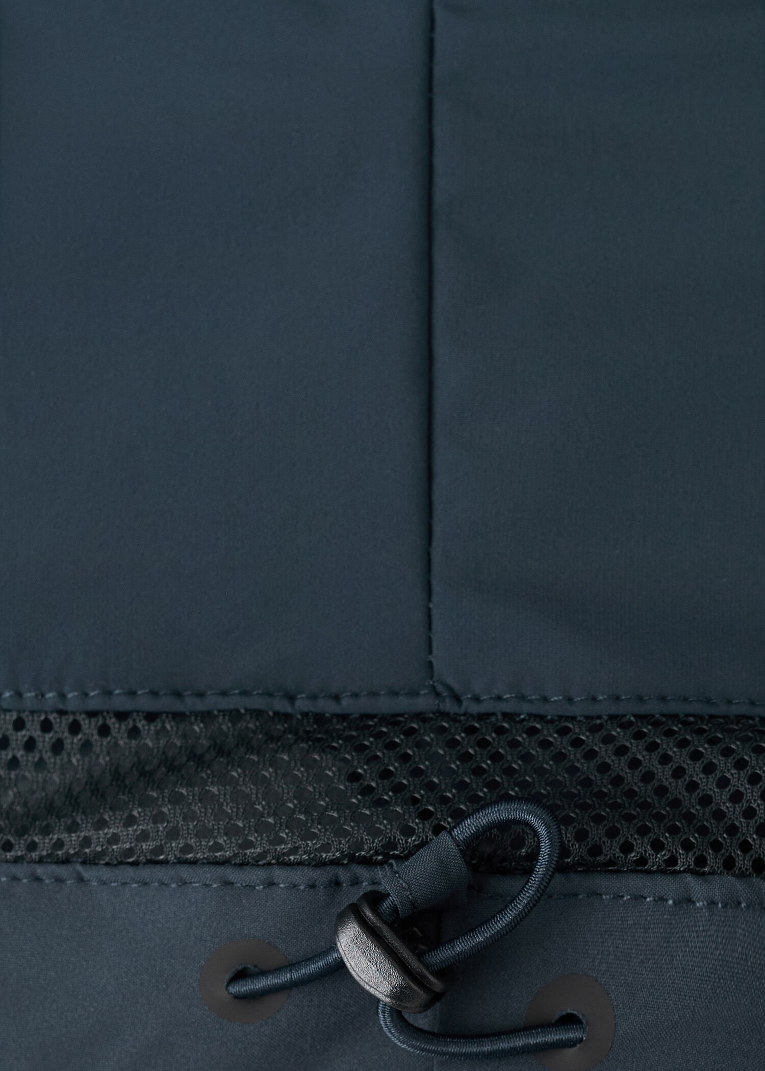 Packable water-repellent jacket with Thermore® technology - Details of the article 5