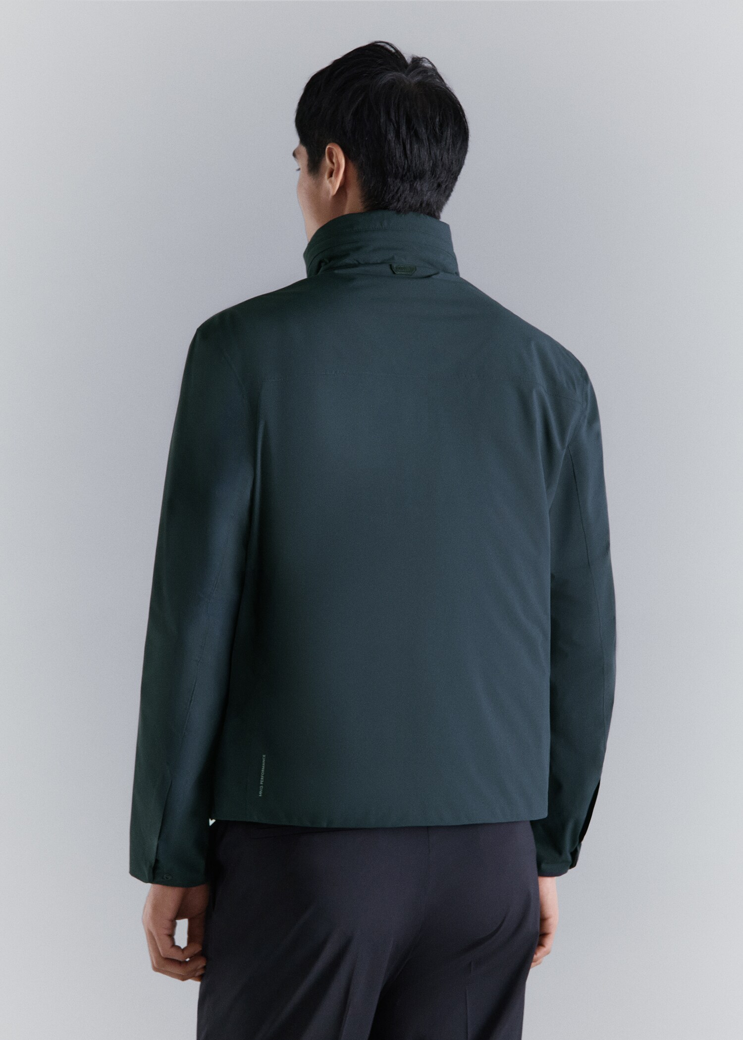 Packable water-repellent jacket with Thermore® technology - Reverse of the article