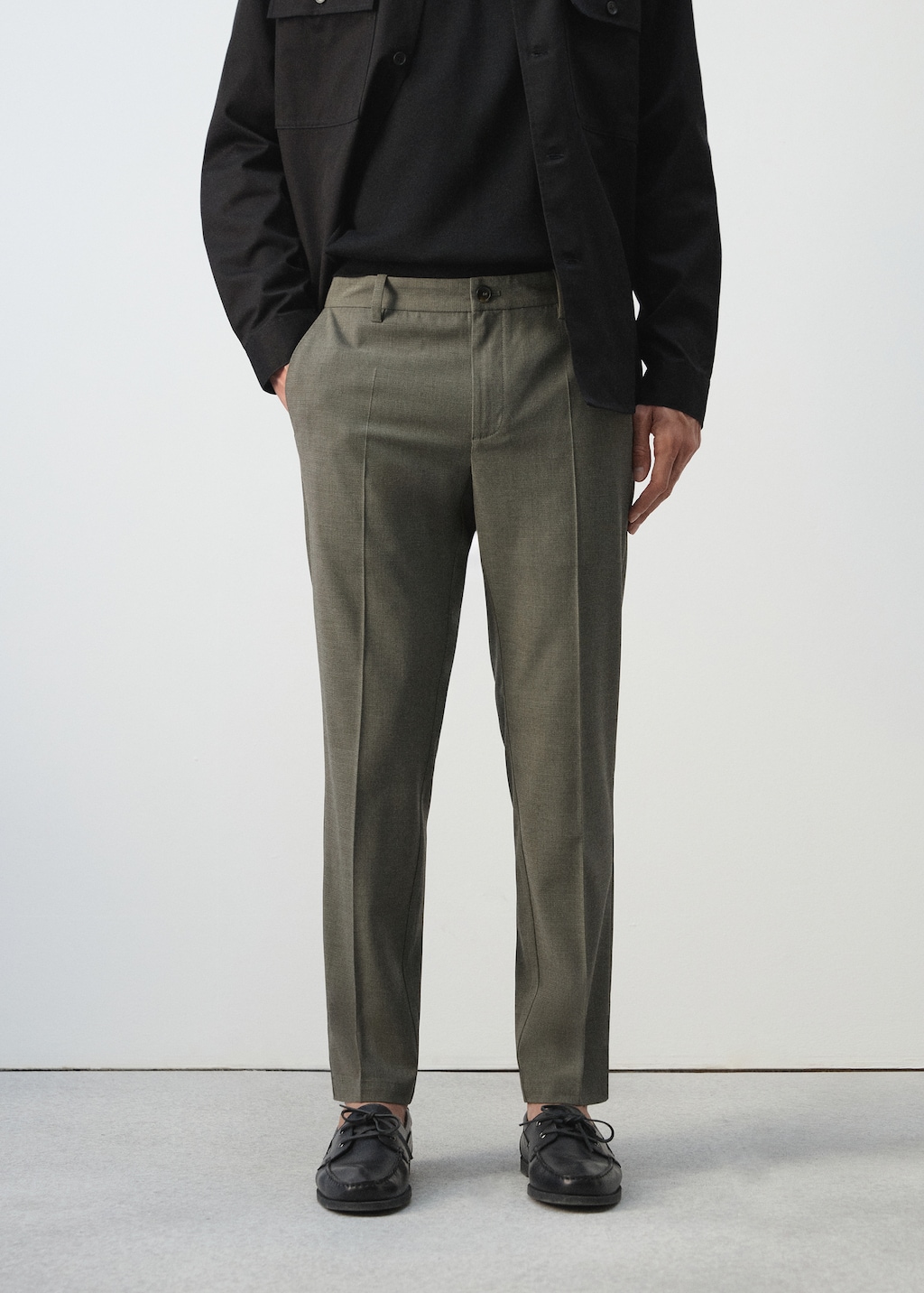 Cropped slim fit trousers - Men | MANGO USA