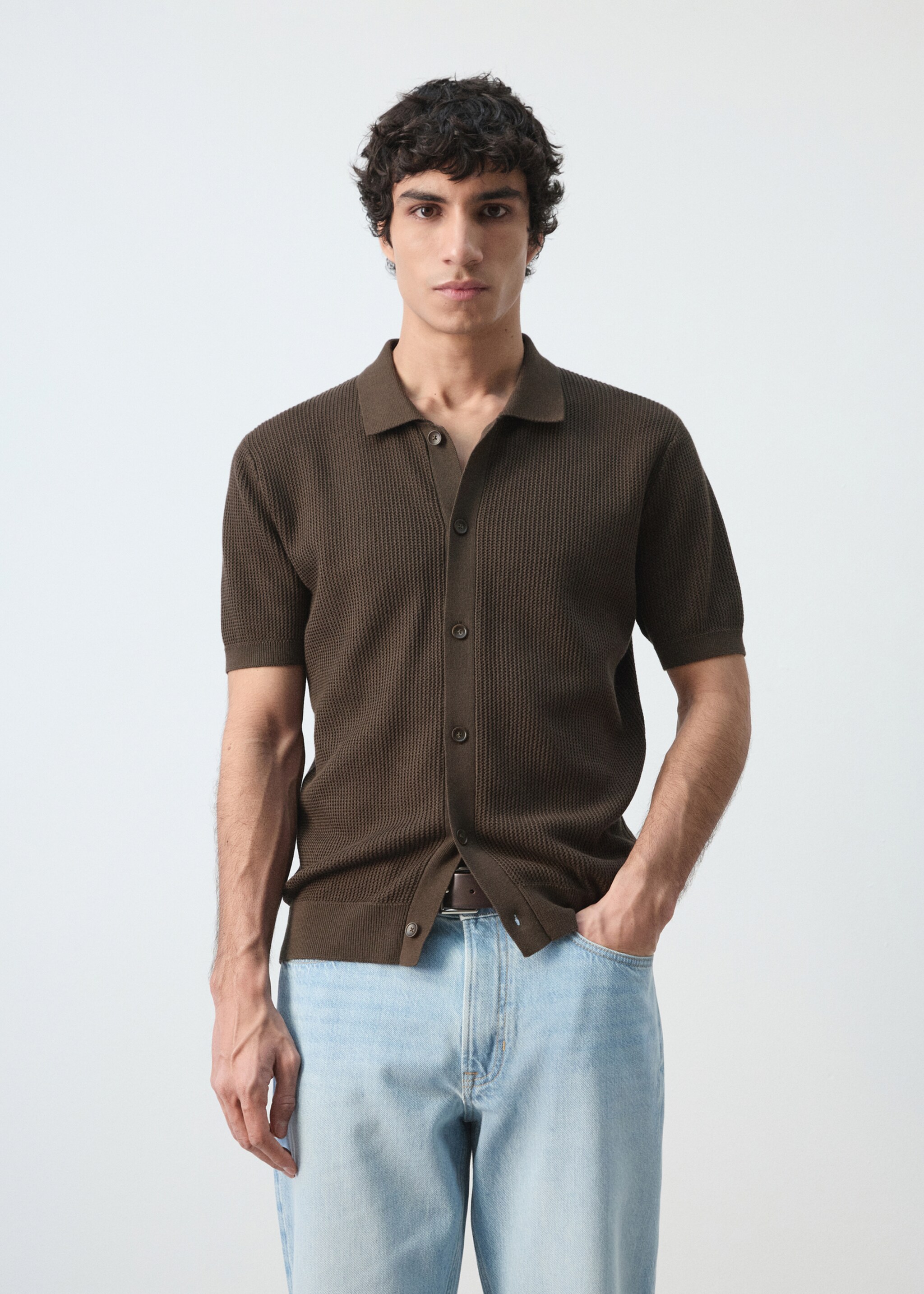 100% cotton structured knit polo with buttons - Medium plane, Chocolate. Ref: 27054426-00.