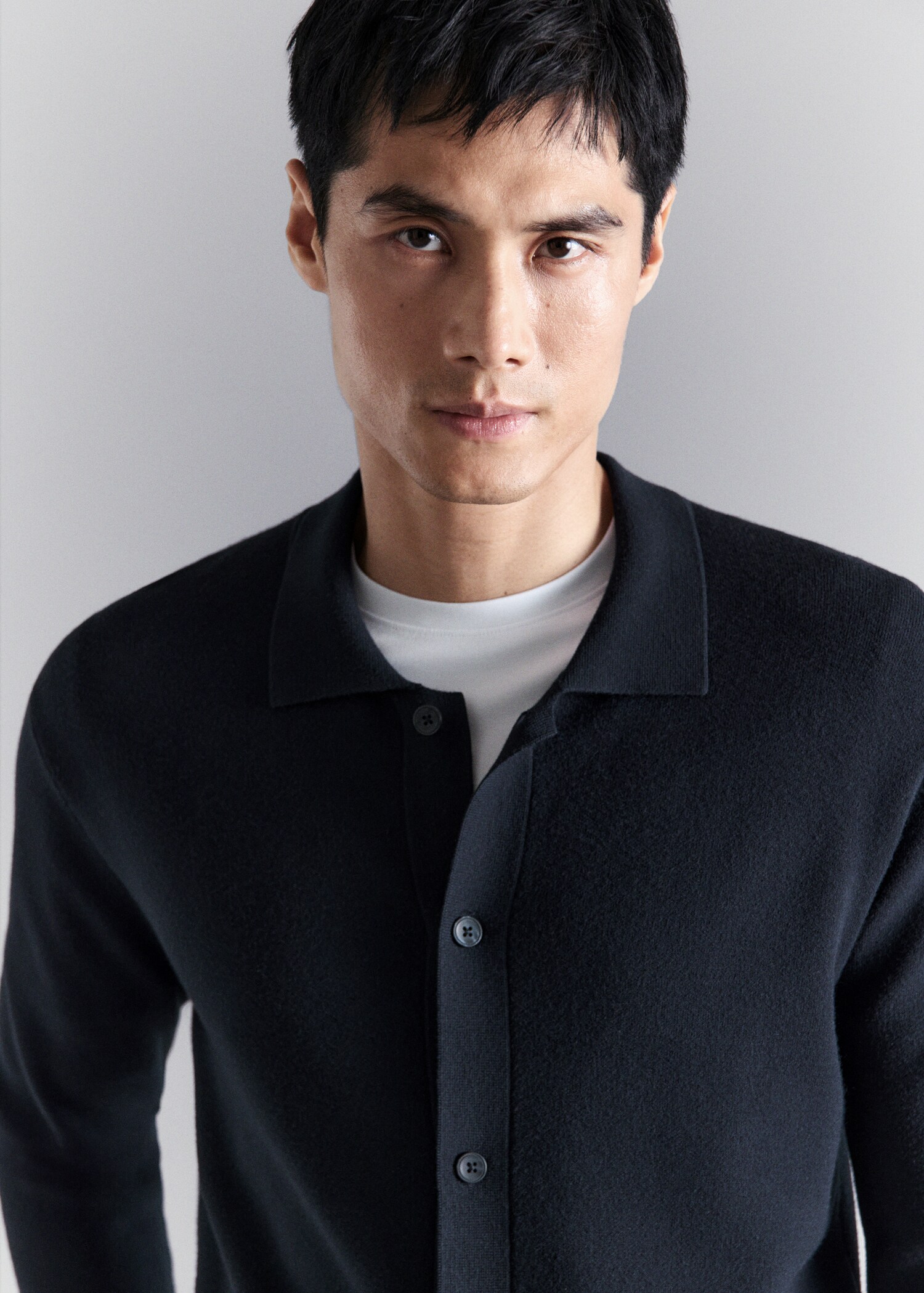 Fine knit comfort stretch cardigan - Details of the article 1