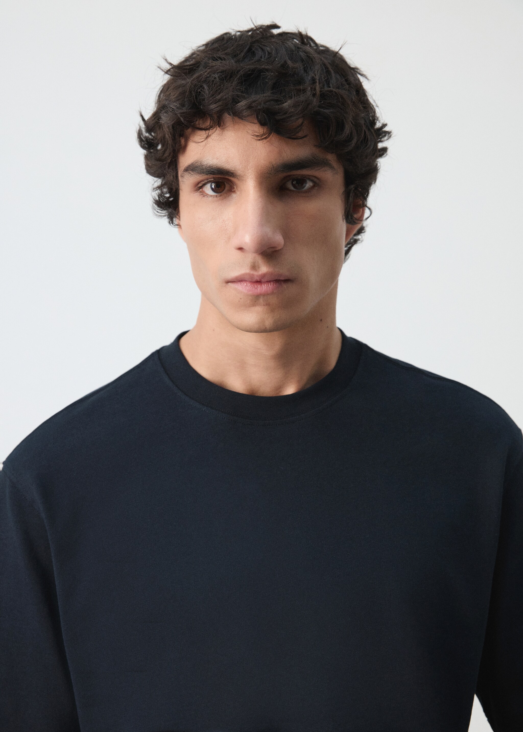 Camiseta heavy weight relaxed fit - Detalle del artículo 1, Azul marino. Ref: 27054430-00.