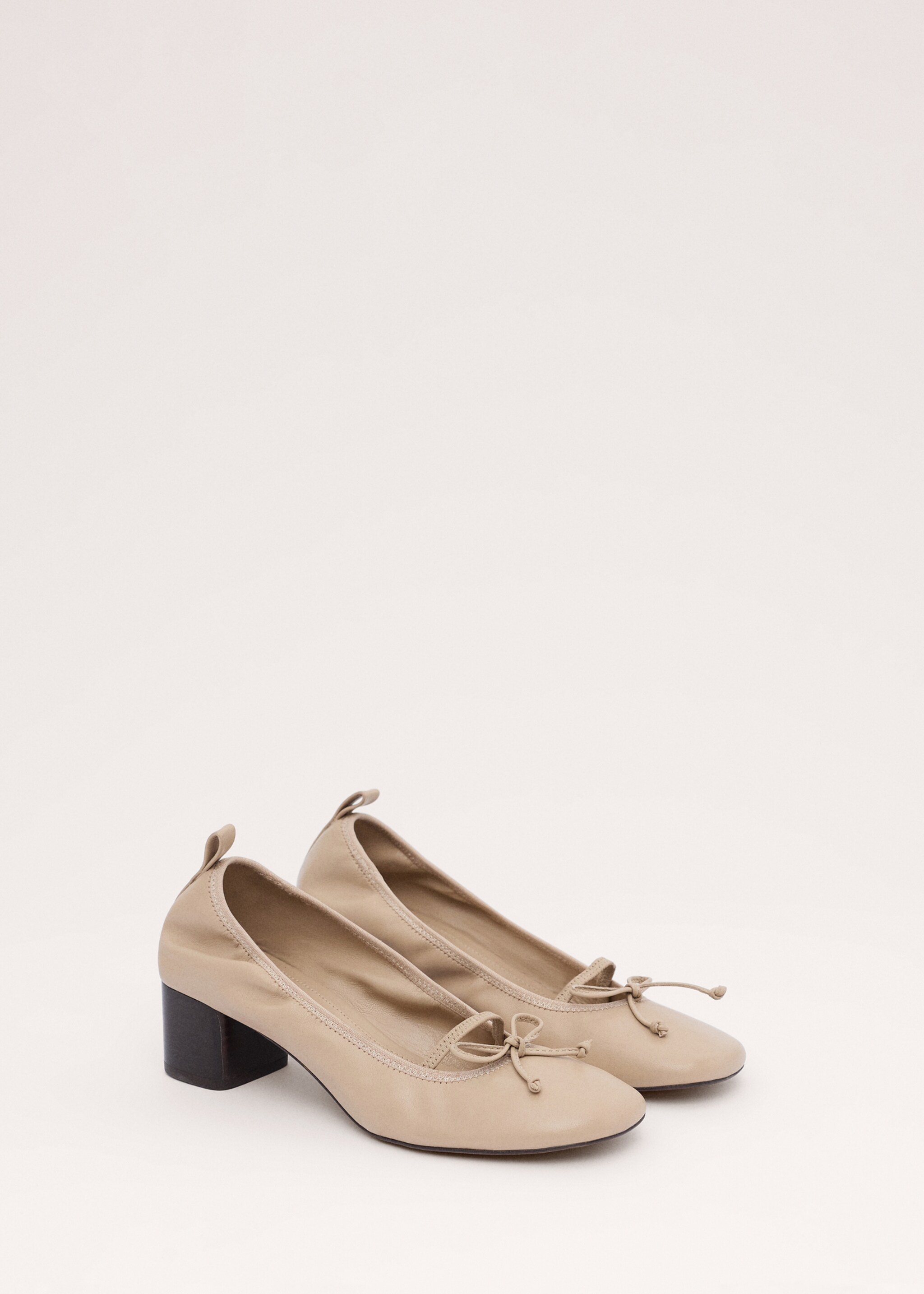 Block heel ballerina shoe - Medium plane, Beige. Ref: 27054444-00.
