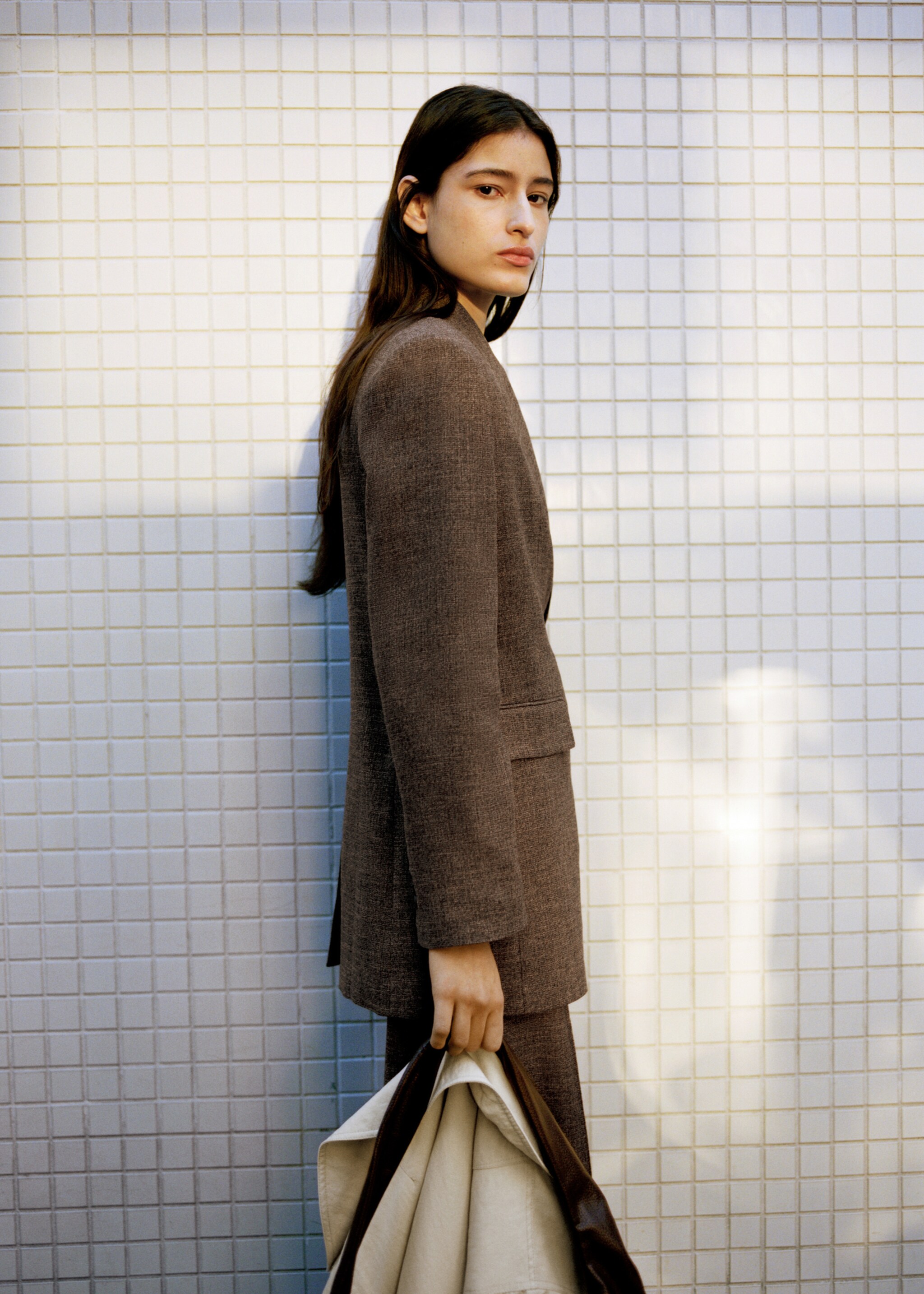 جاكيت بليزر مزدوج الصدر بنمط مموه - رؤية وسط, شوكولاتة. Ref: 27054445-00.