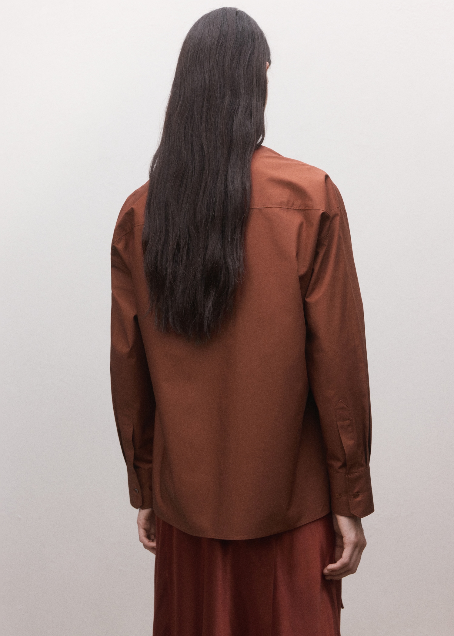 Cotton cross shirt - Reverse of the article