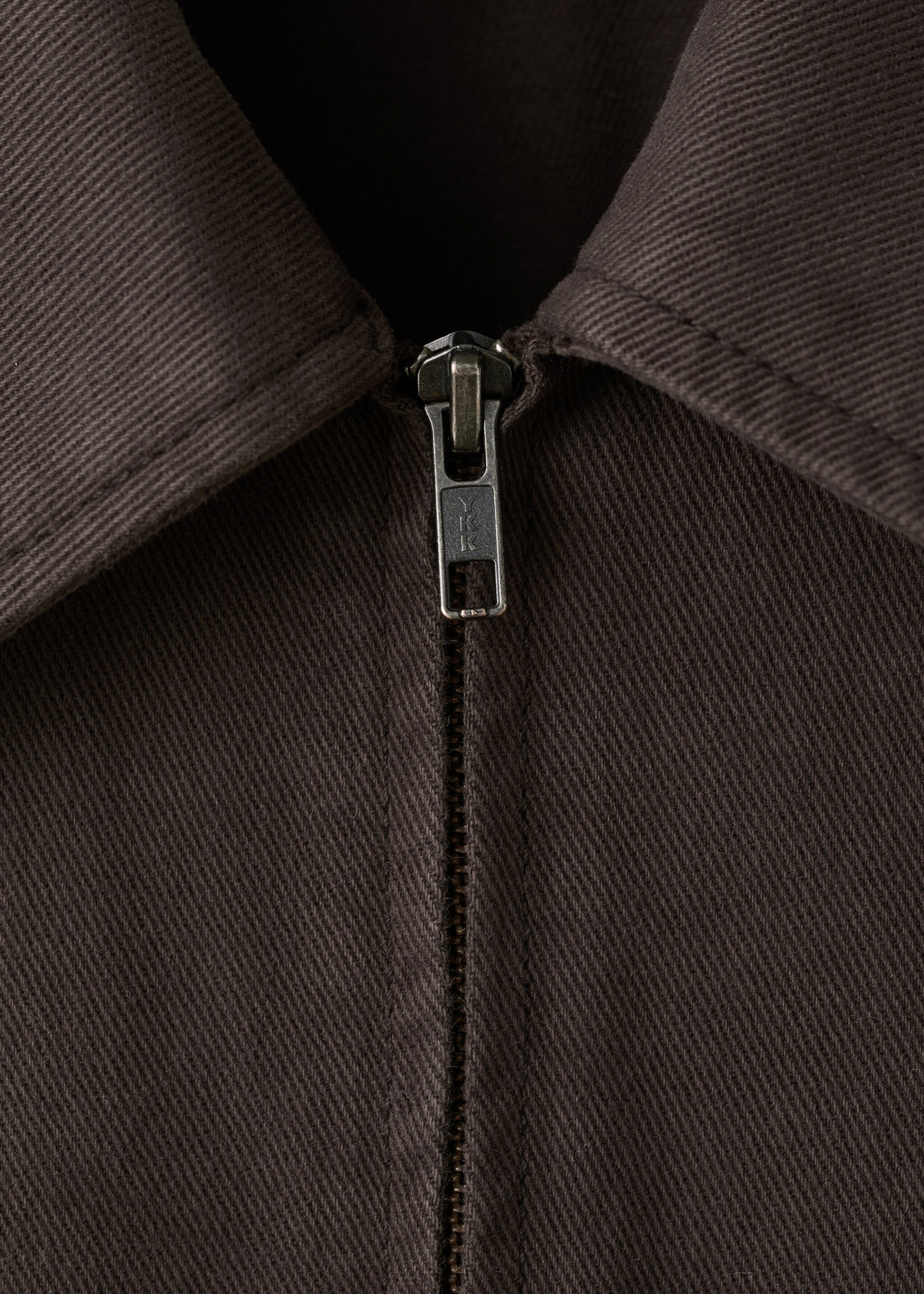 Combinaison denim fermeture Éclair - Détail de l'article 8, Chocolat. Ref: 27054450-00.