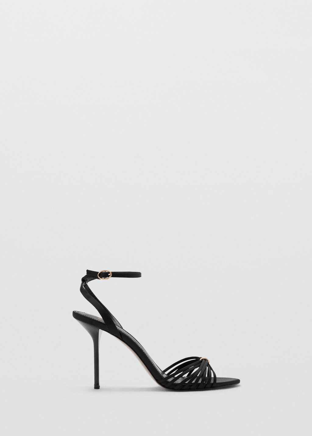 Heeled sandals with straps