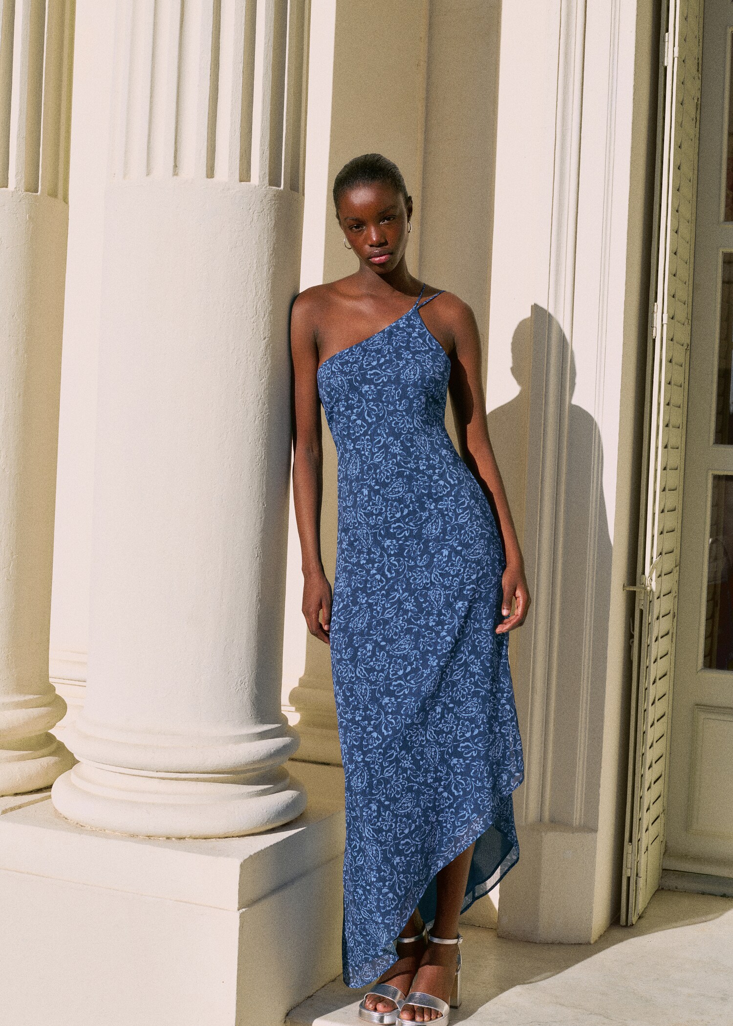 Robe asymétrique florale - Détail de l'article 5