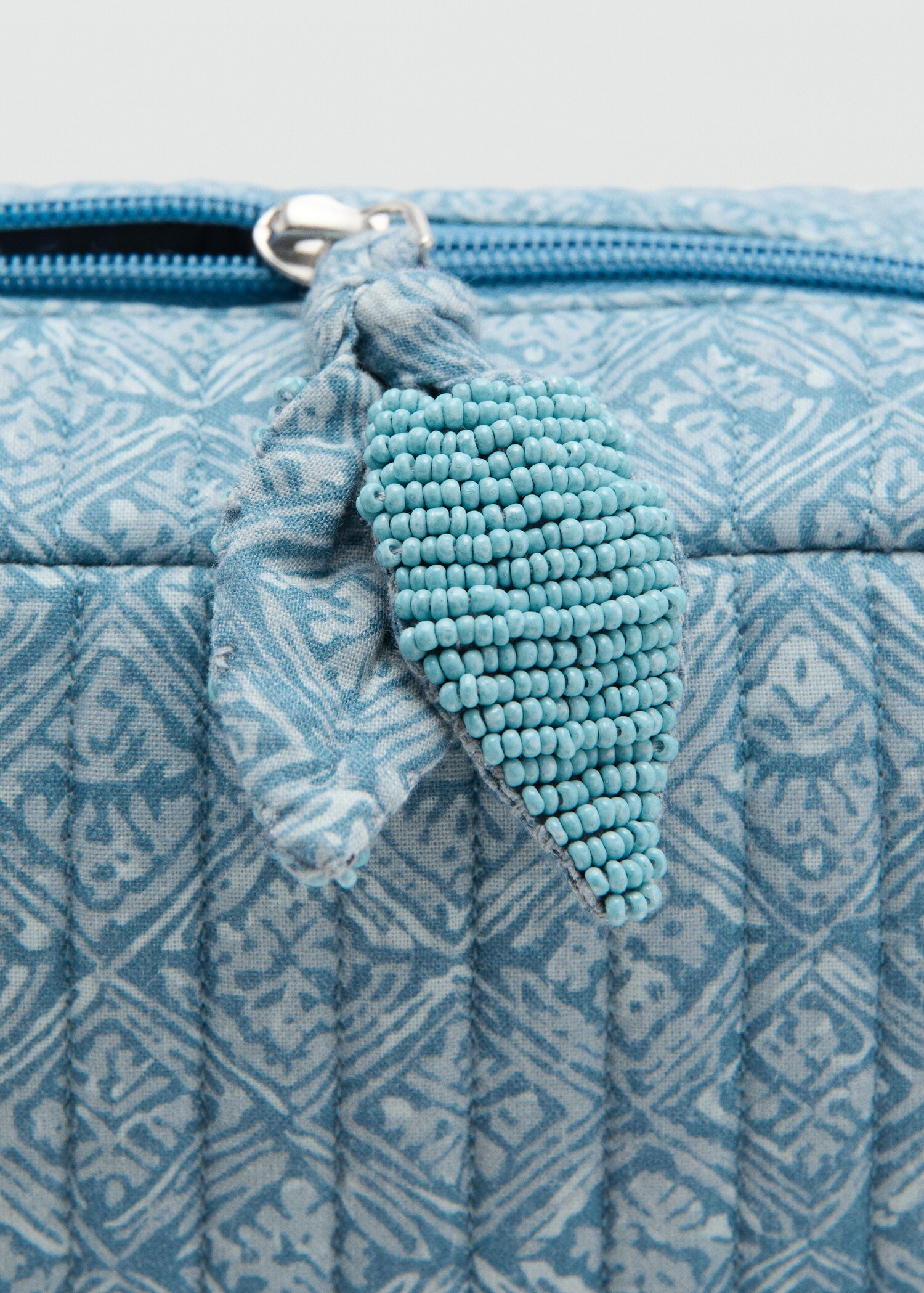 حقيبة مكياج بنقش إثني - تفاصيل المنتج 2