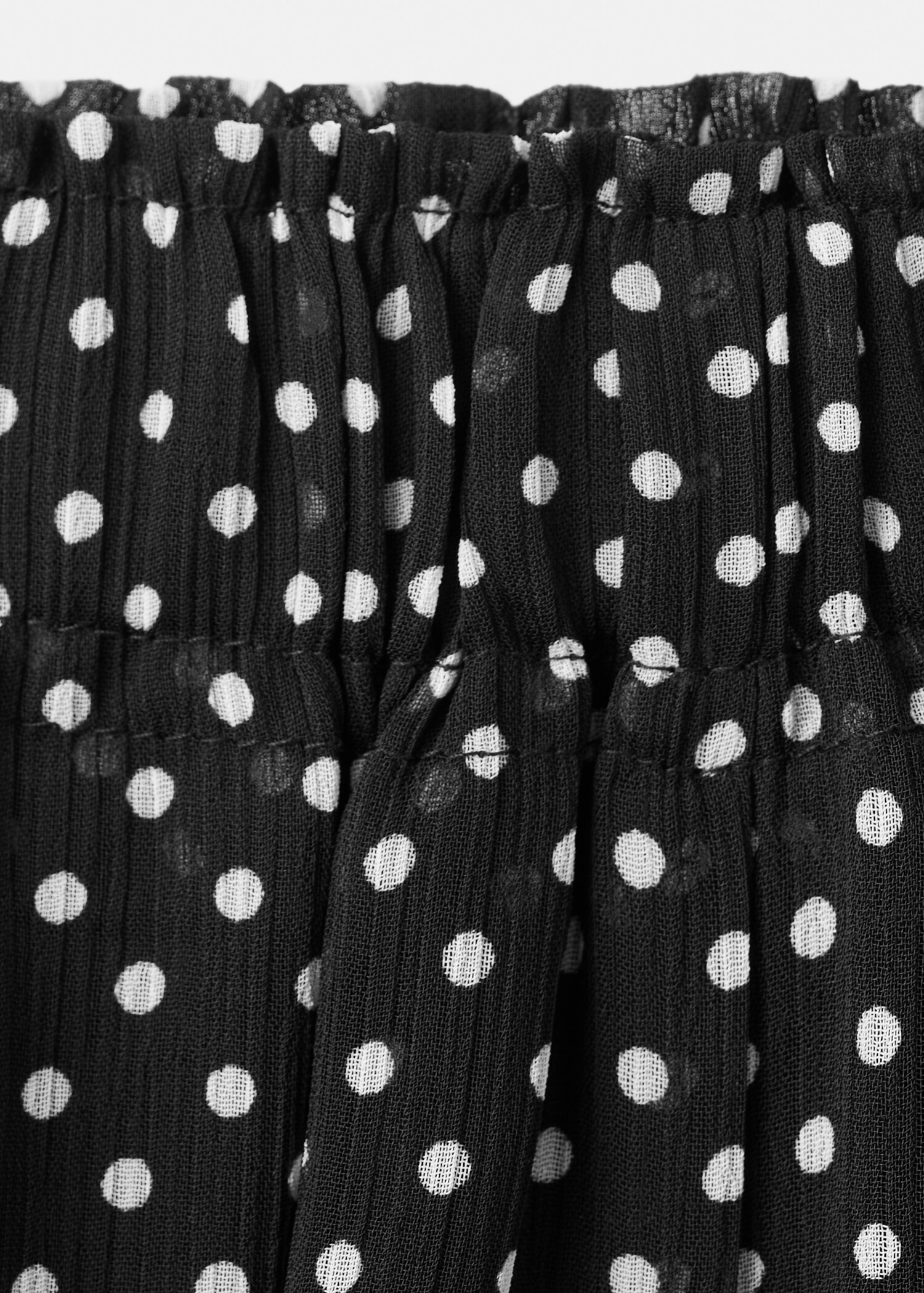 Polka dot balloon pants - Details of the article 8