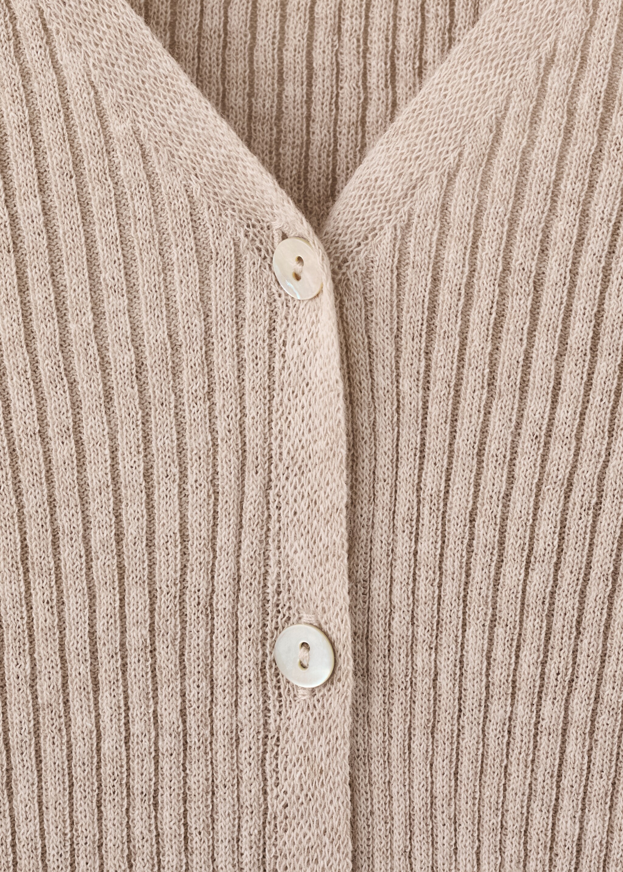 Ruffle  knit cardigan - Details of the article 8, Sand. Ref: 27055840-00.