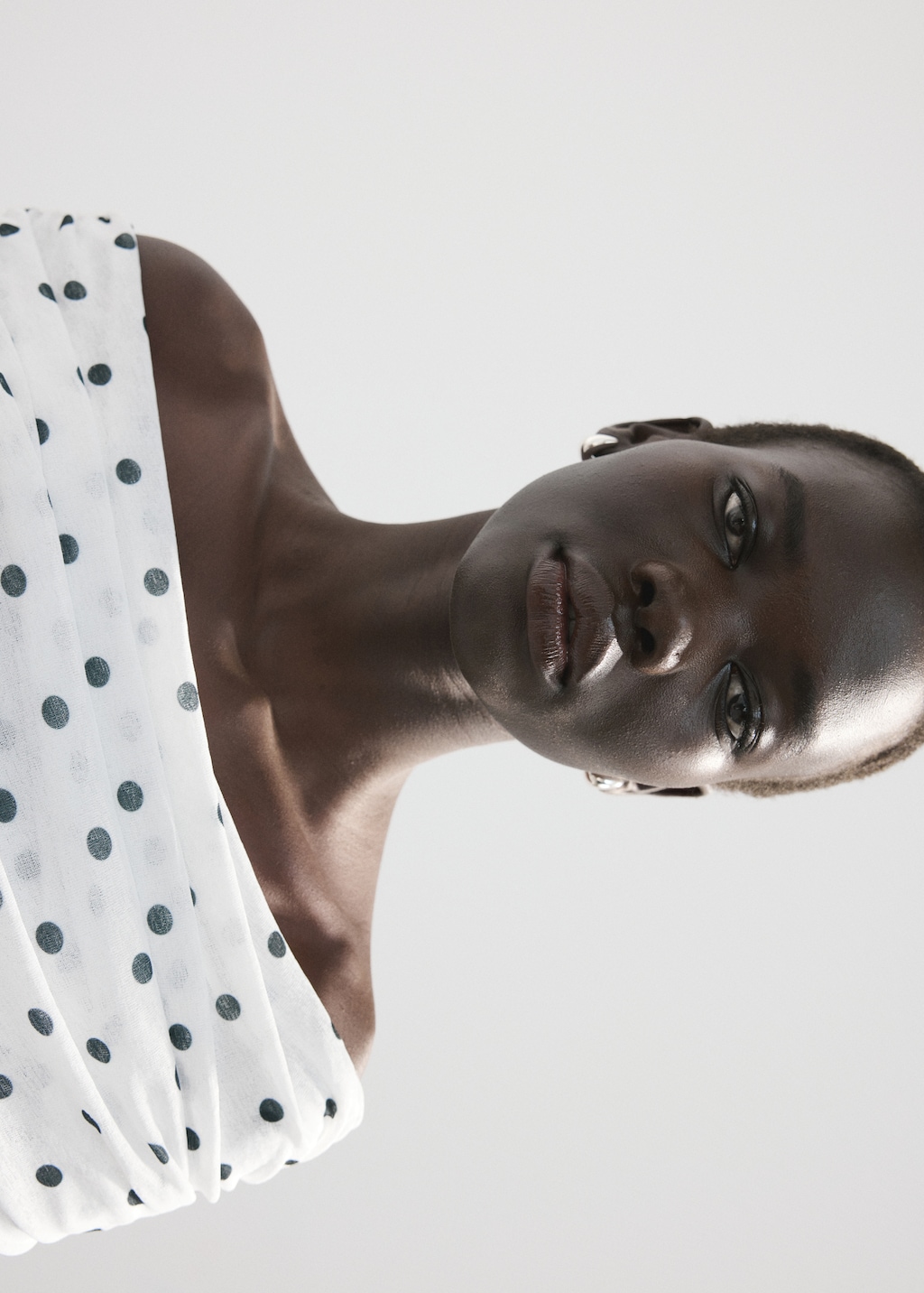 Polka-dot strapless dress - image 4