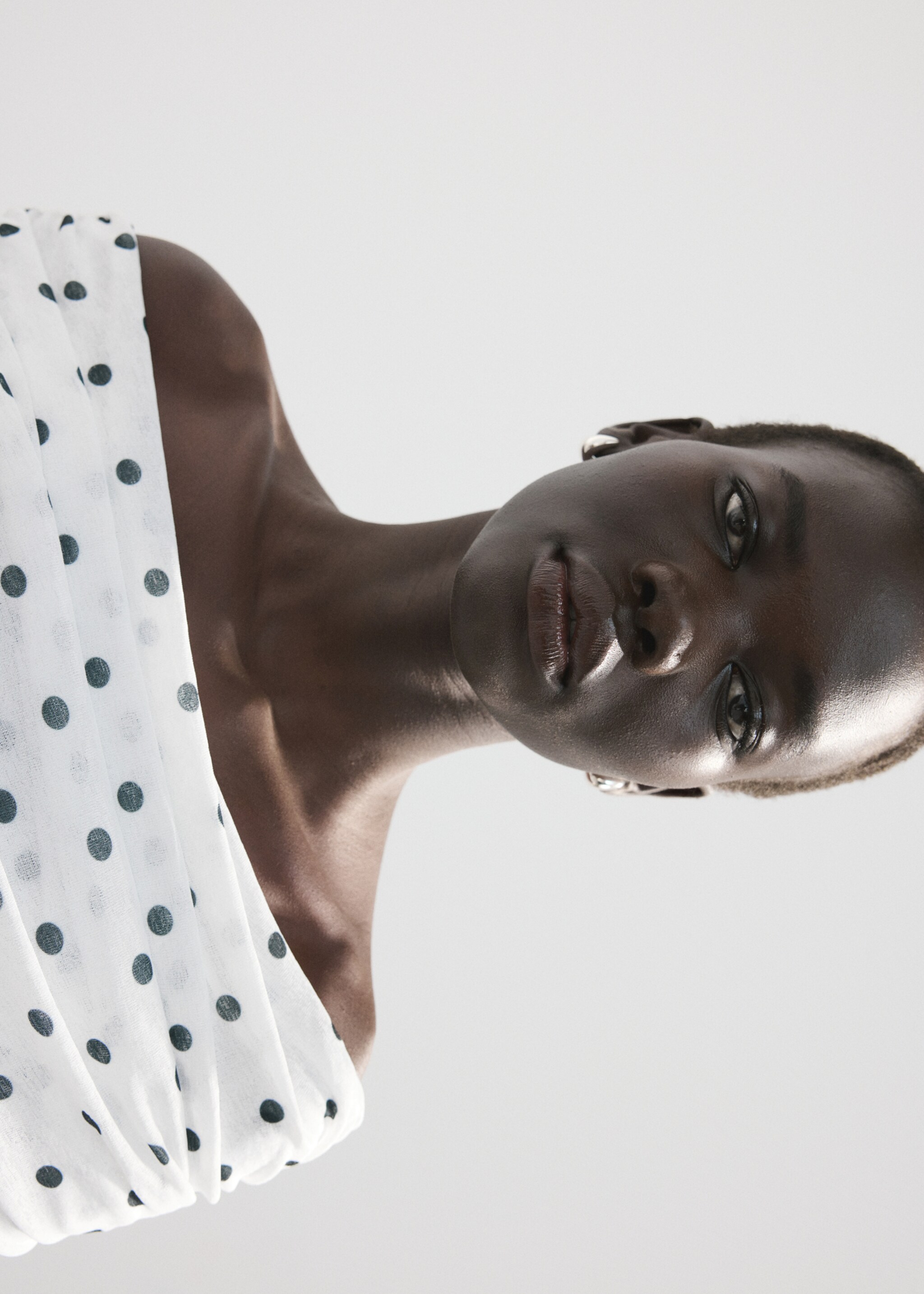 Polka dot bandeau dress - Details of the article 1, White. Ref: 27055842-00.