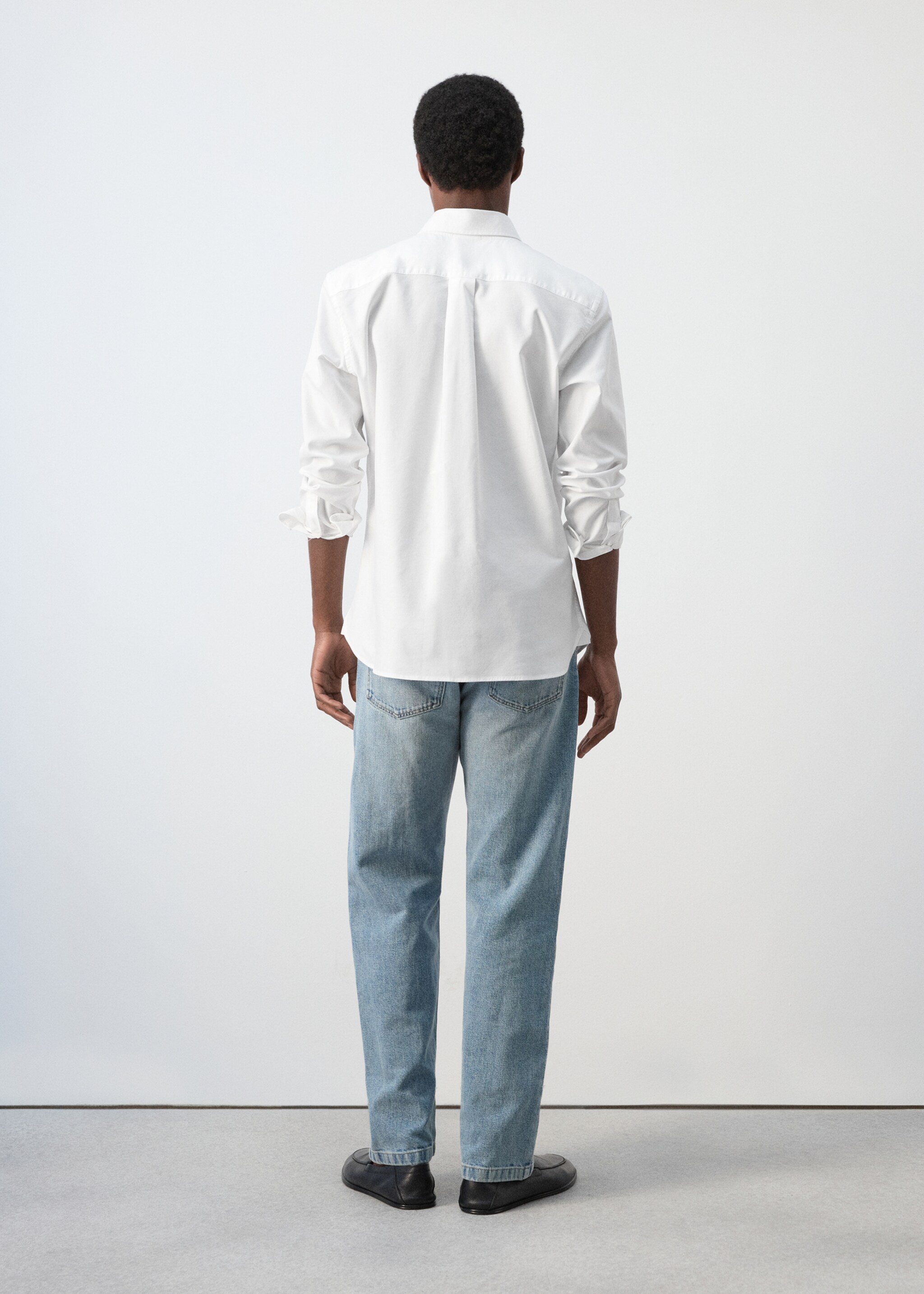 Lightweight Oxford shirt 100% cotton regular fit - Reverse of the article, White. Ref: 27055946-00.