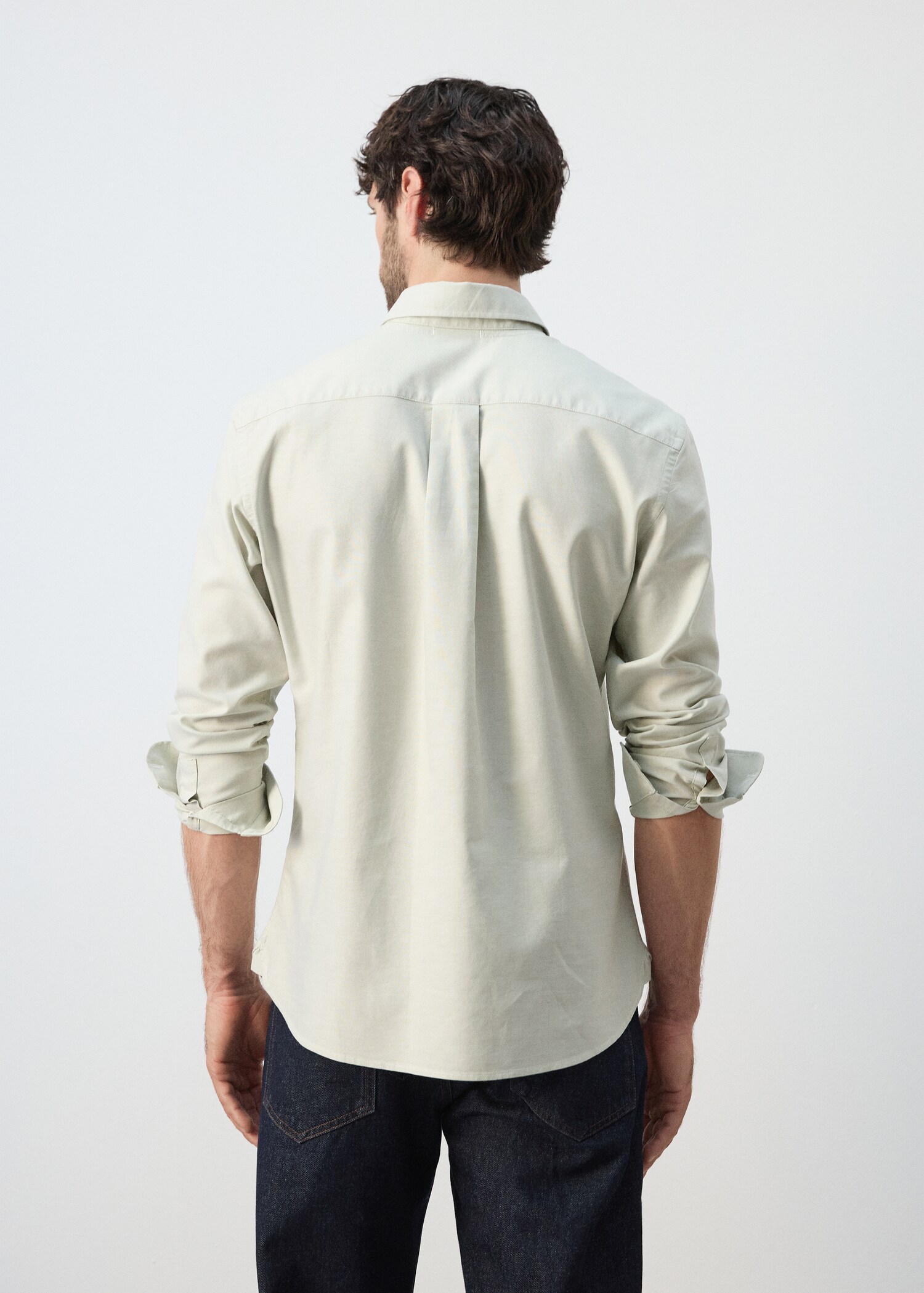 قميص أوكسفورد 100% قطن بقصة عادية - الجهة الخلفية للمنتج