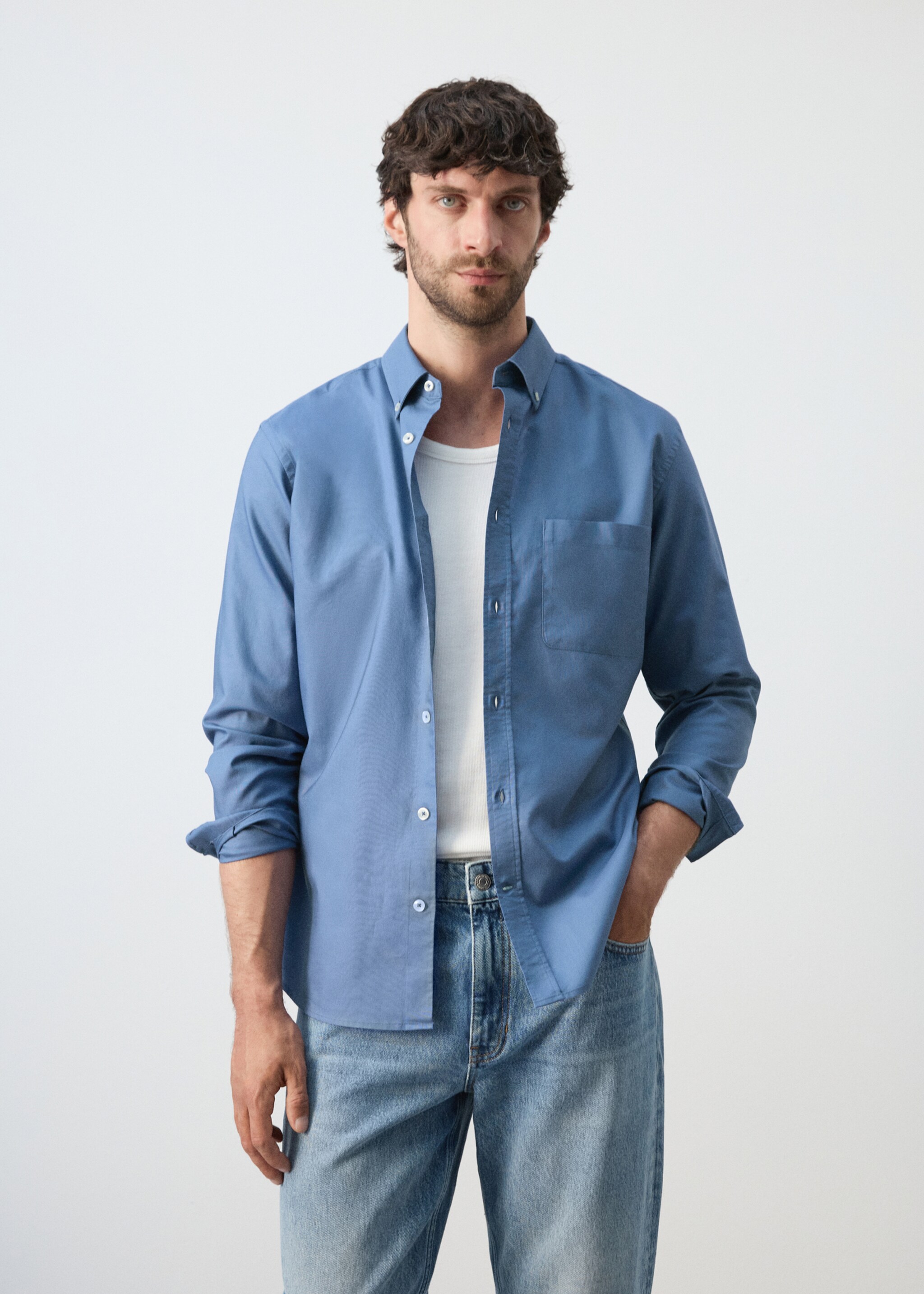 100% cotton Oxford shirt, regular fit - Medium plane, Ink Blue. Ref: 27055946-00.