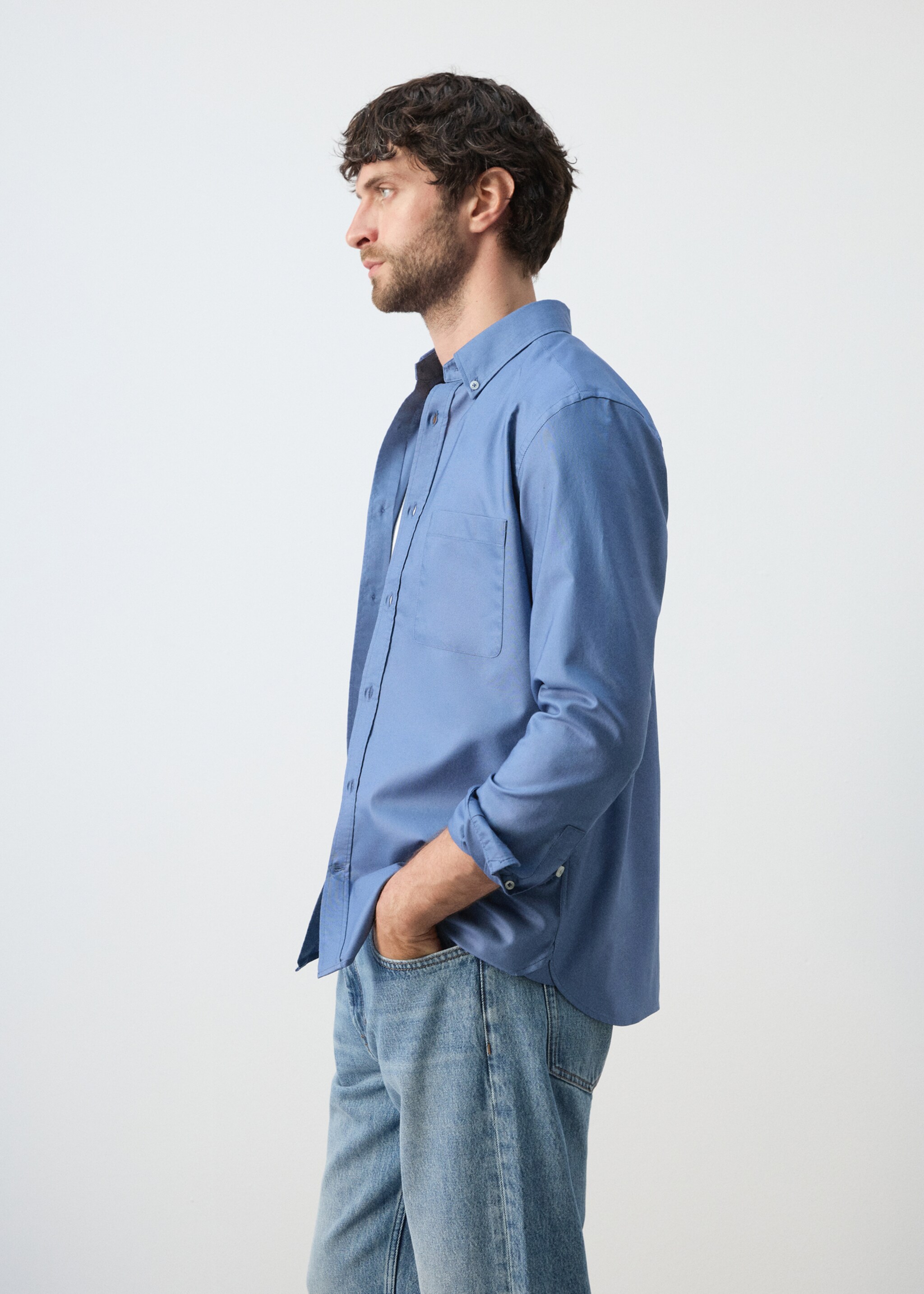 100% cotton Oxford shirt, regular fit - Details of the article 2, Ink Blue. Ref: 27055946-00.