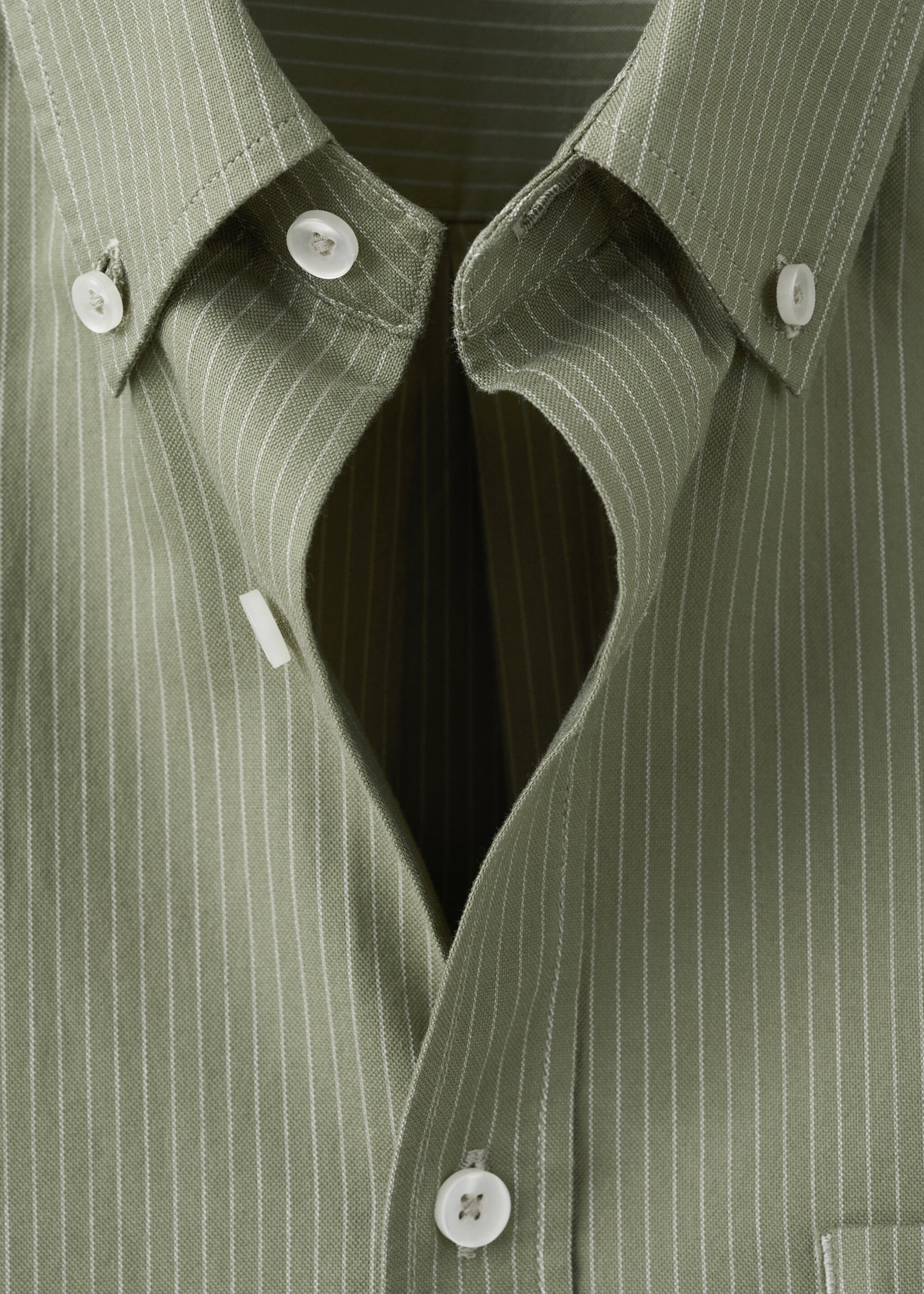 Regular-fit striped Oxford shirt - Details of the article 8, Green. Ref: 27055947-00.