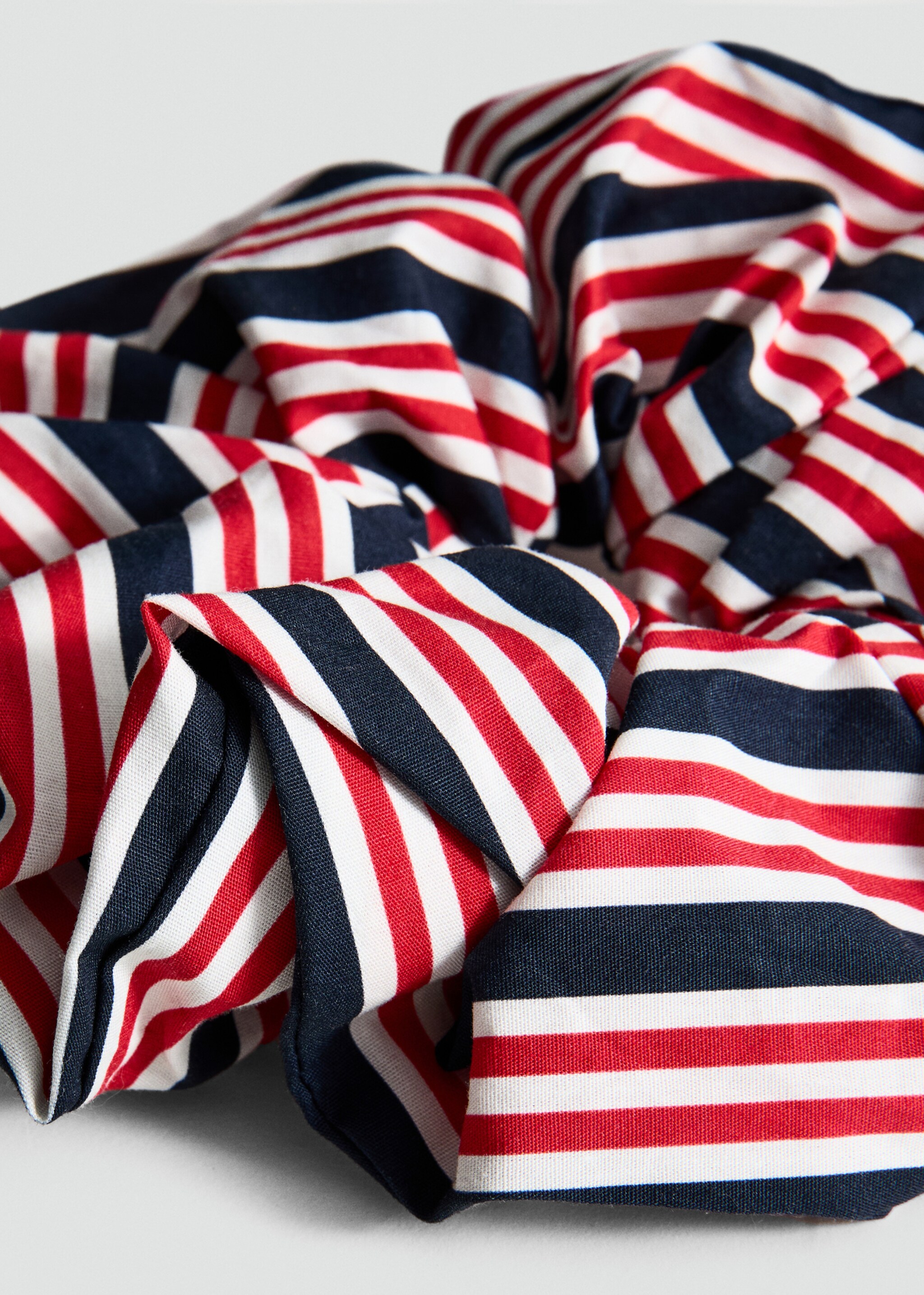 Chouchou imprimé - Détail de l'article 1, Rouge. Ref: 27055954-00.