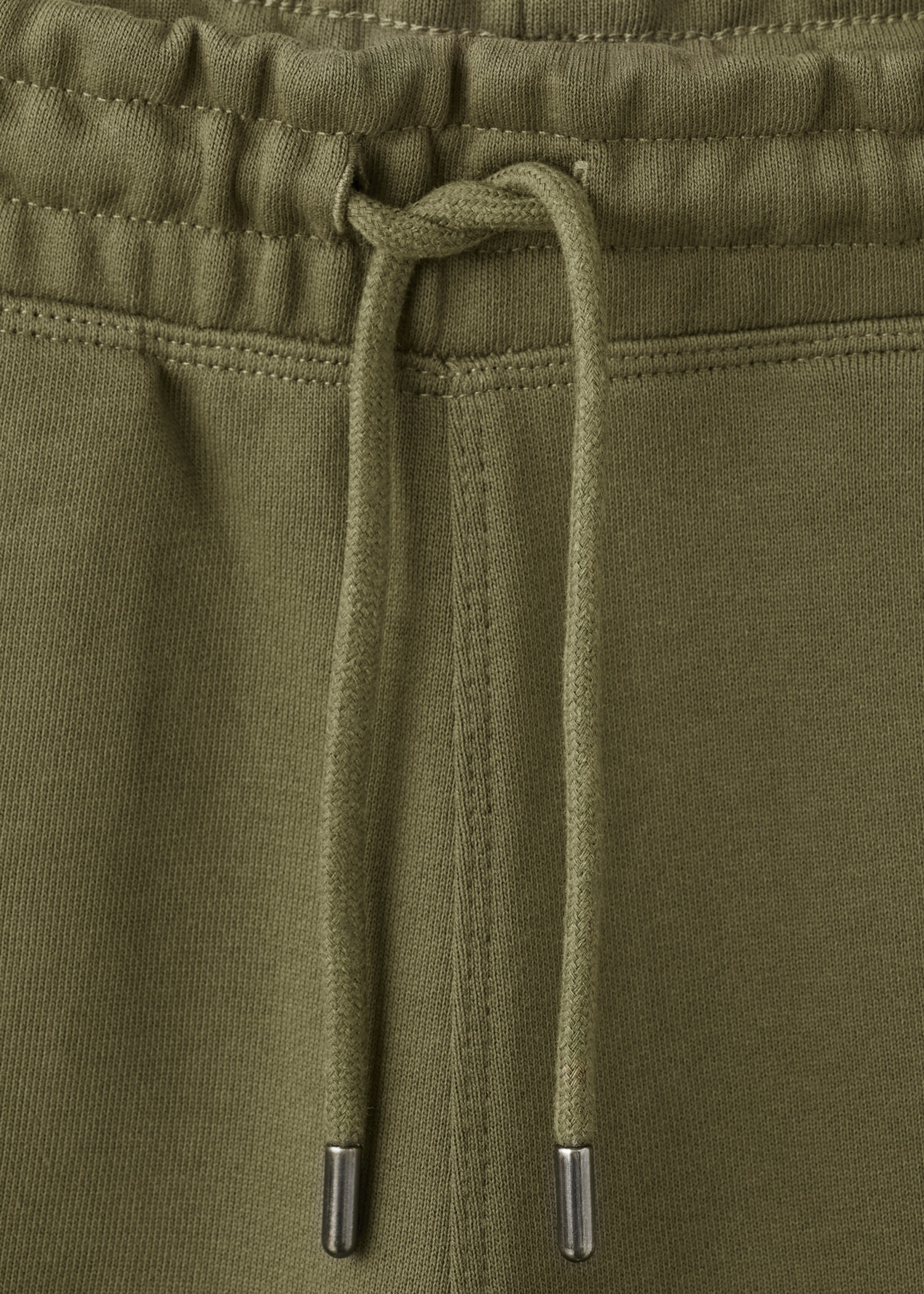 Bermuda jogger 100 % coton - Détail de l'article 8, Vert foncé. Ref: 27055964-00.