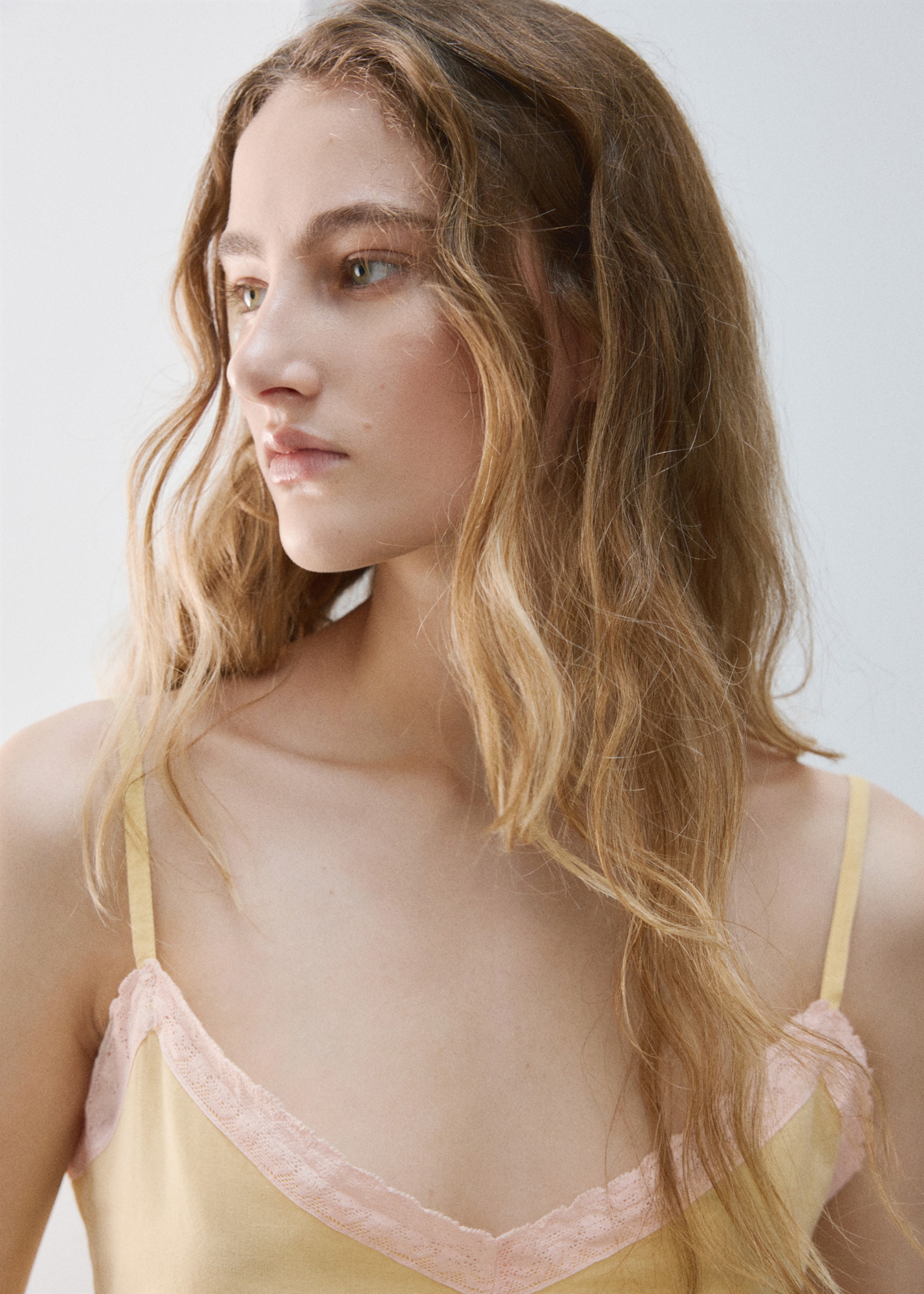 100% cotton pajama top - Details of the article 1, Pastel Yellow. Ref: 27055974-00.