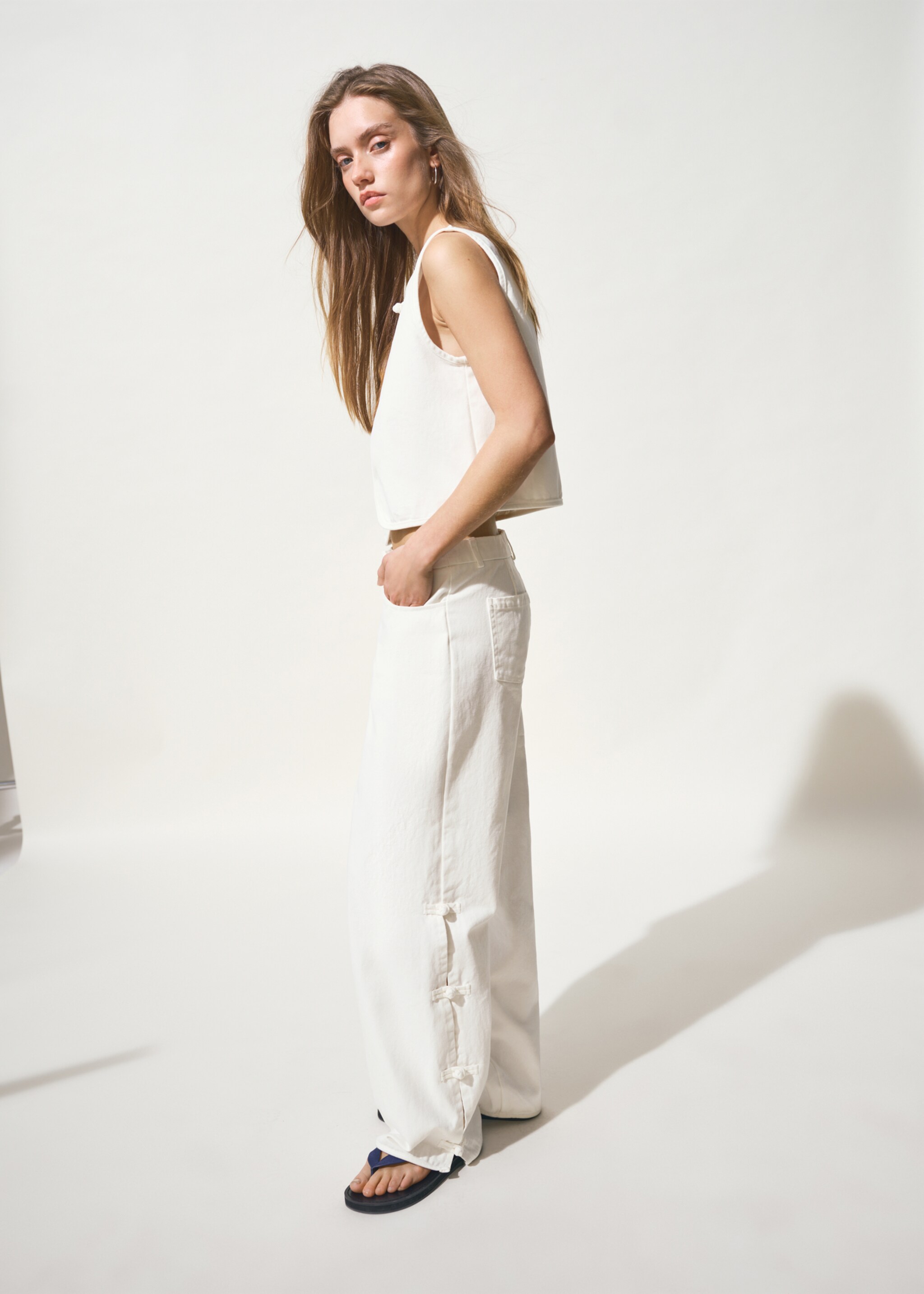 Straight-leg jeans with side details - Medium plane, Off White. Ref: 27055975-00.