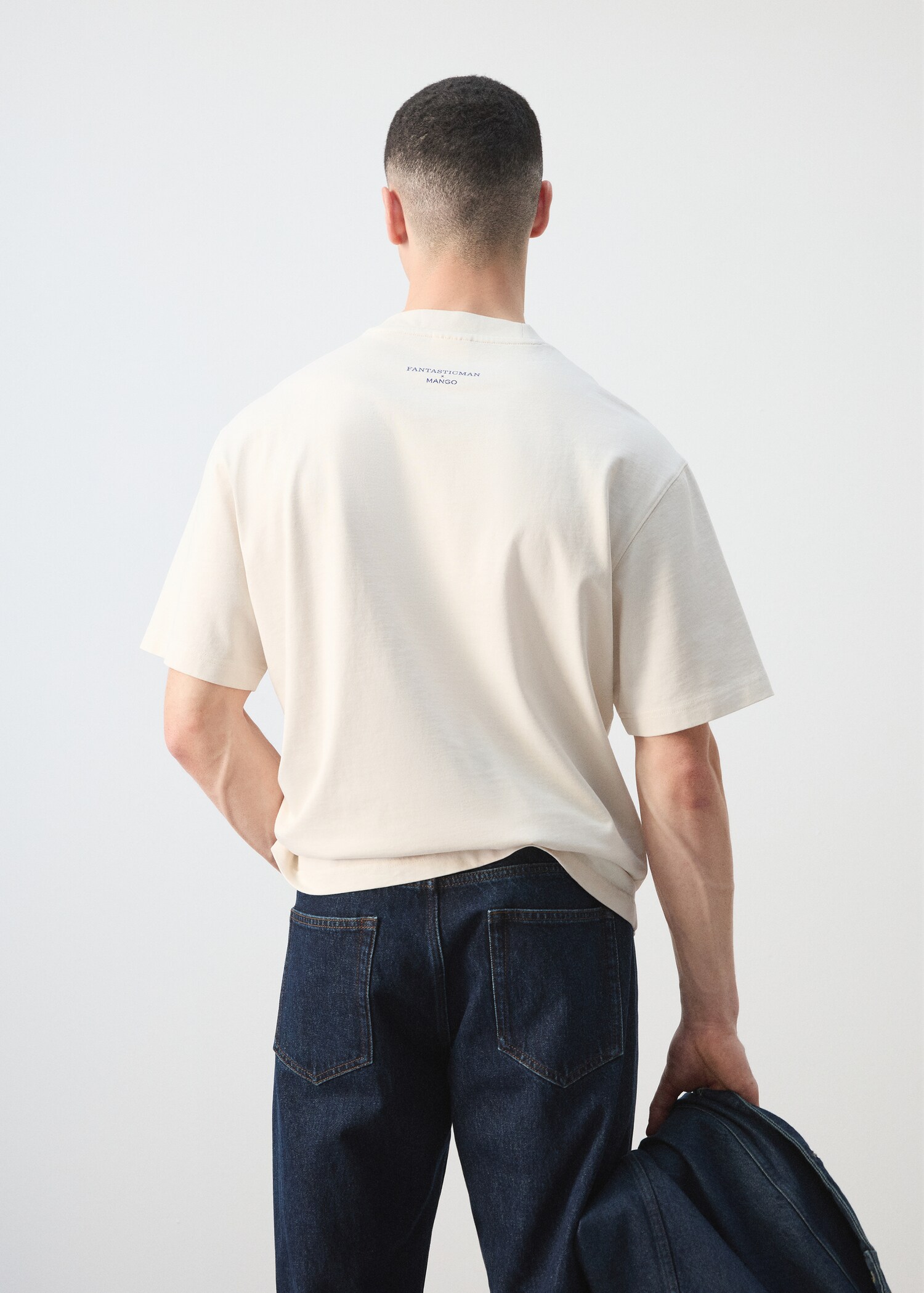 Camiseta 100% algodón estampado texto - Reverso del artículo