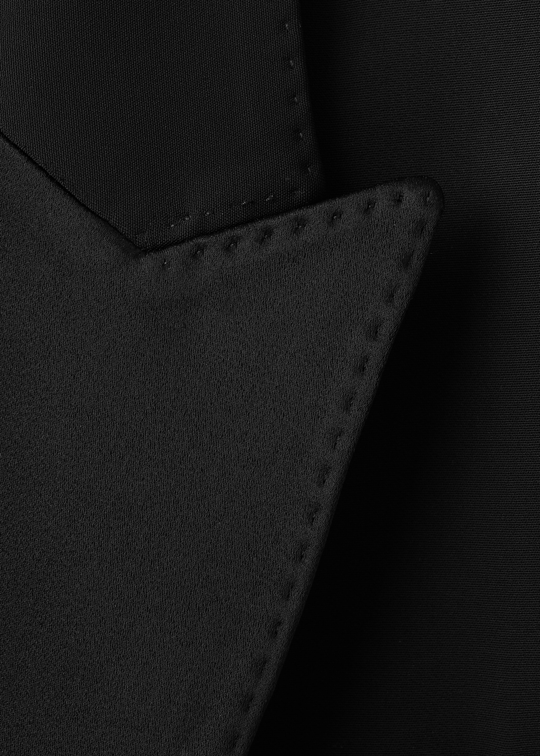 Topstitched lapel blazer - Details of the article 8, Black. Ref: 27055992-00.