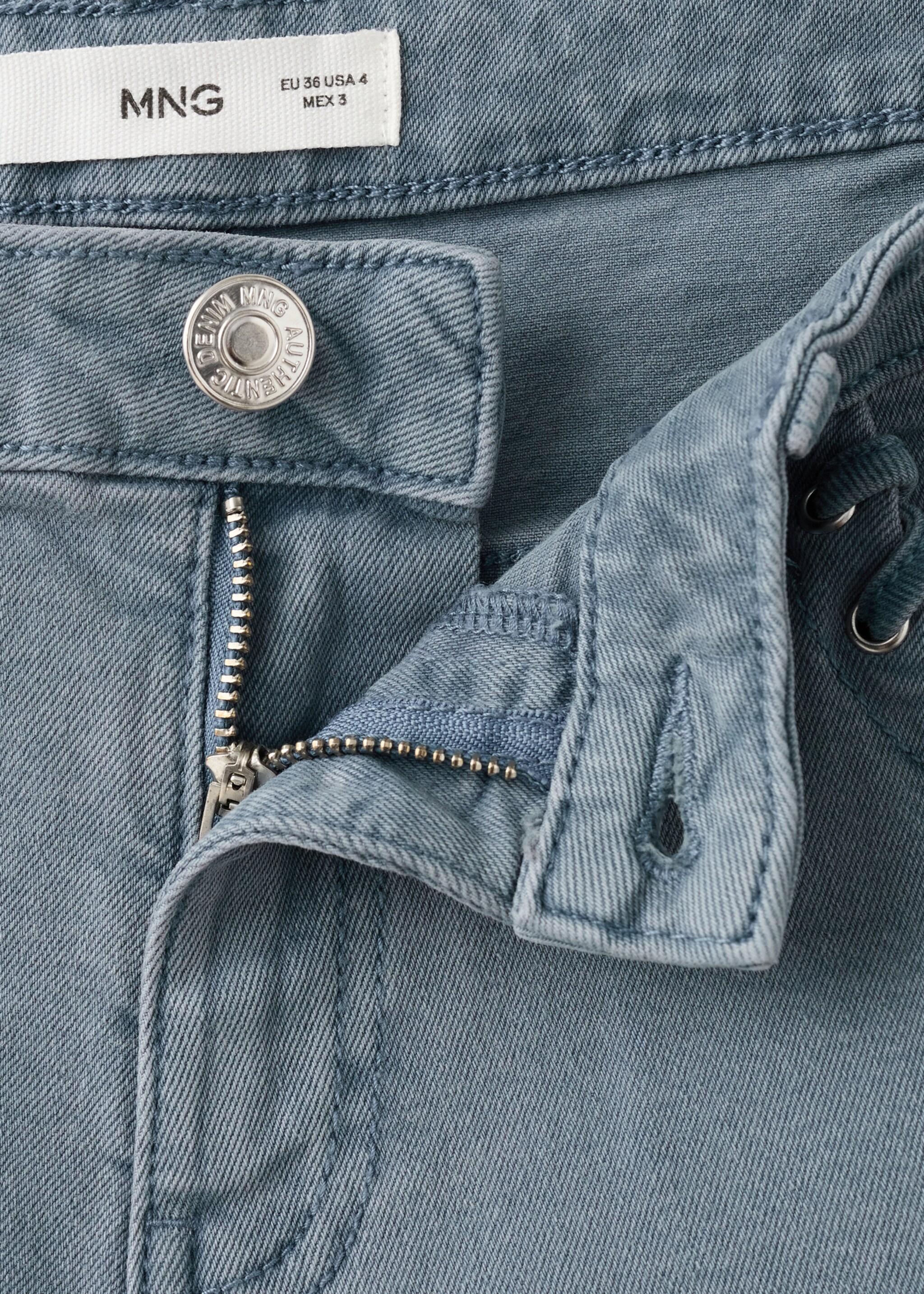 Shorts with decorative details - Details of the article 0, Blue. Ref: 27056342-00.