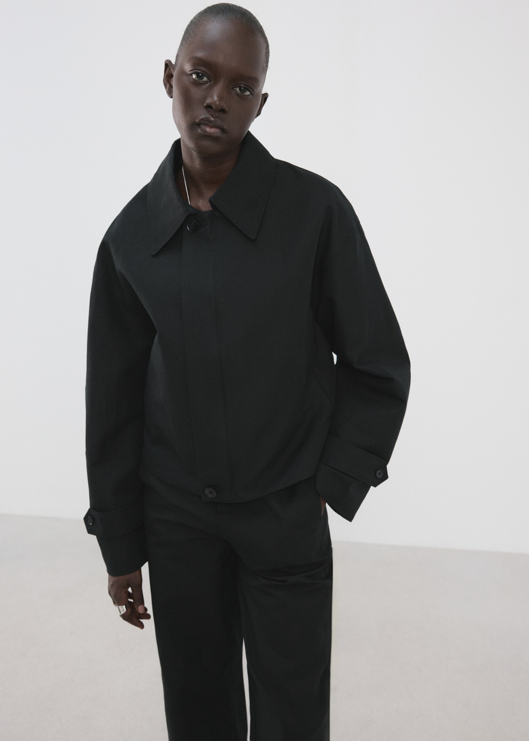 Linen high-waist trousers - Details of the article 1, Black. Ref: 27056346-00.