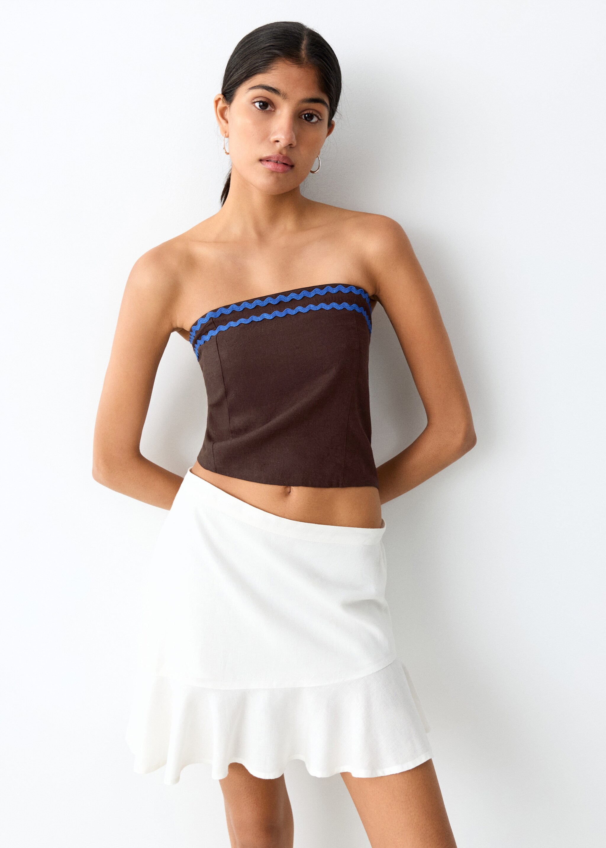 Bandeau top with contrasting details - Medium plane, Brown. Ref: 27056347-00.