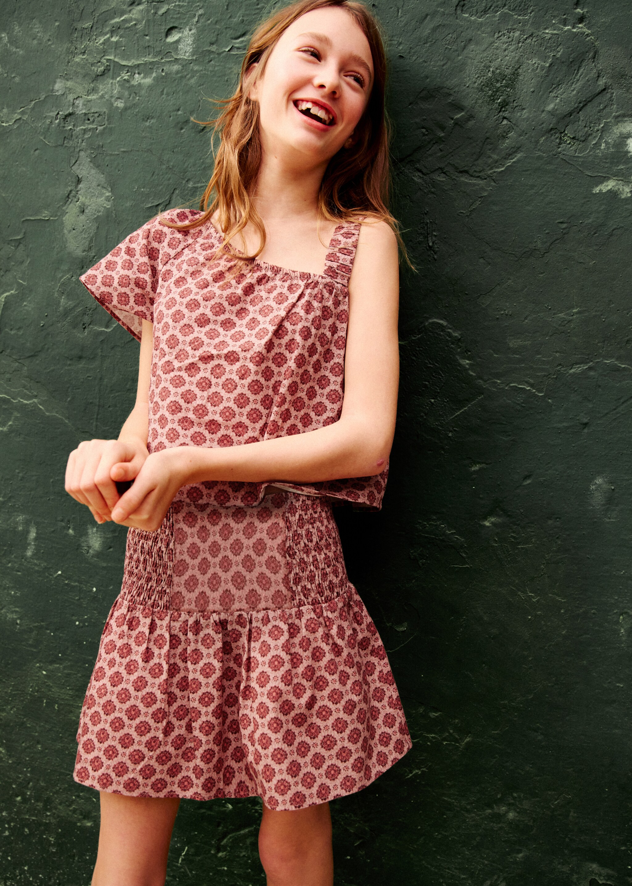 Ruched floral skirt - Details of the article 5, Maroon. Ref: 27056350-00.