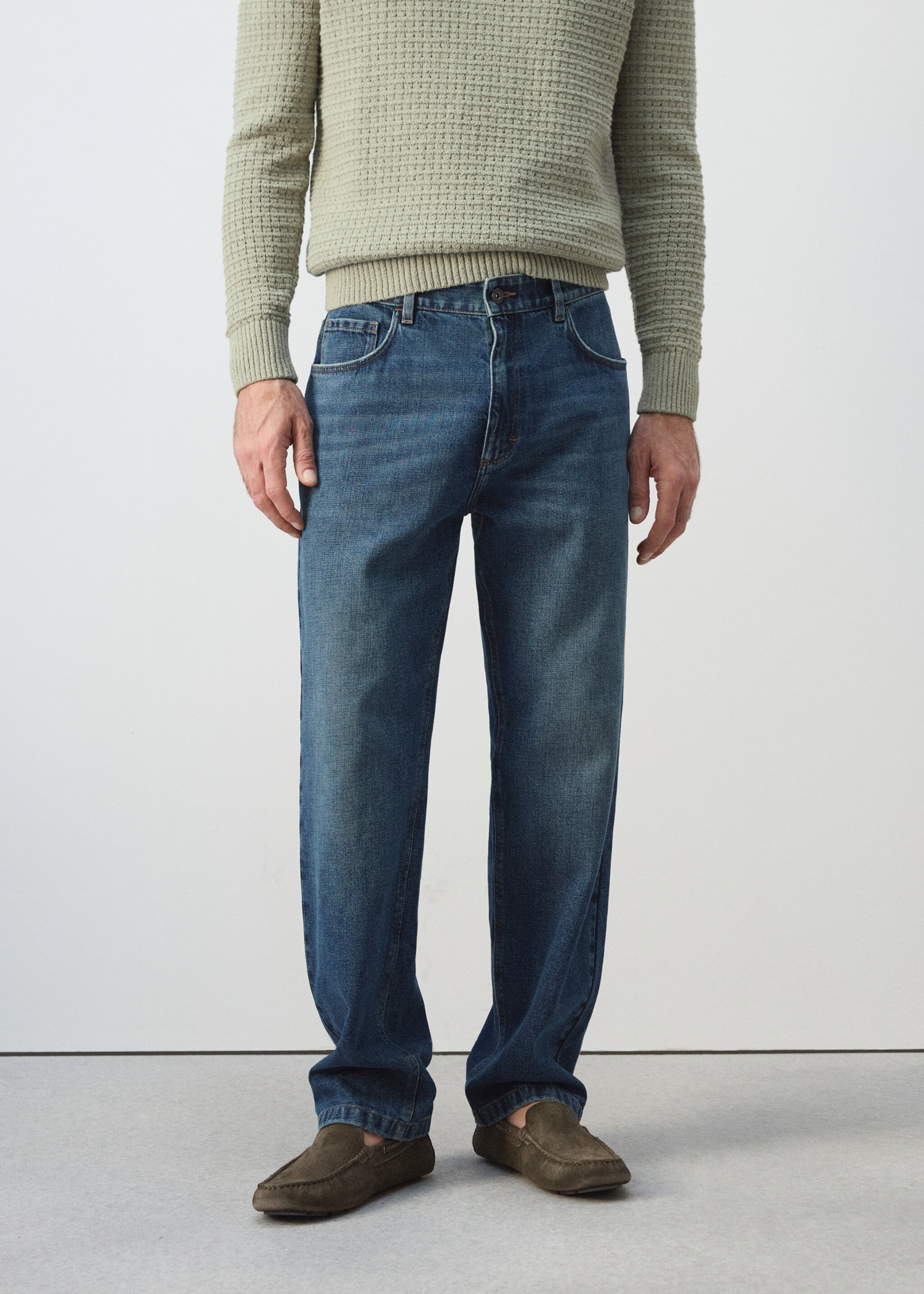 Straight fit cotton-linen jeans - Medium plane, Dark Vintage Blue. Ref: 27056711-00.