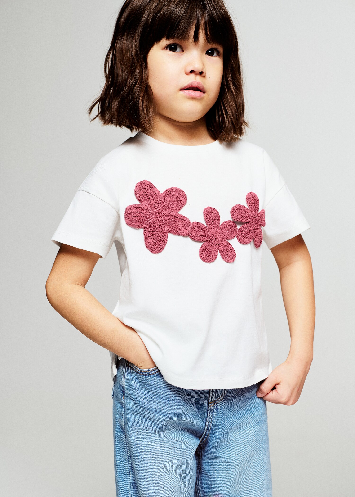 T-shirt coton broderie à fleur - Plan moyen