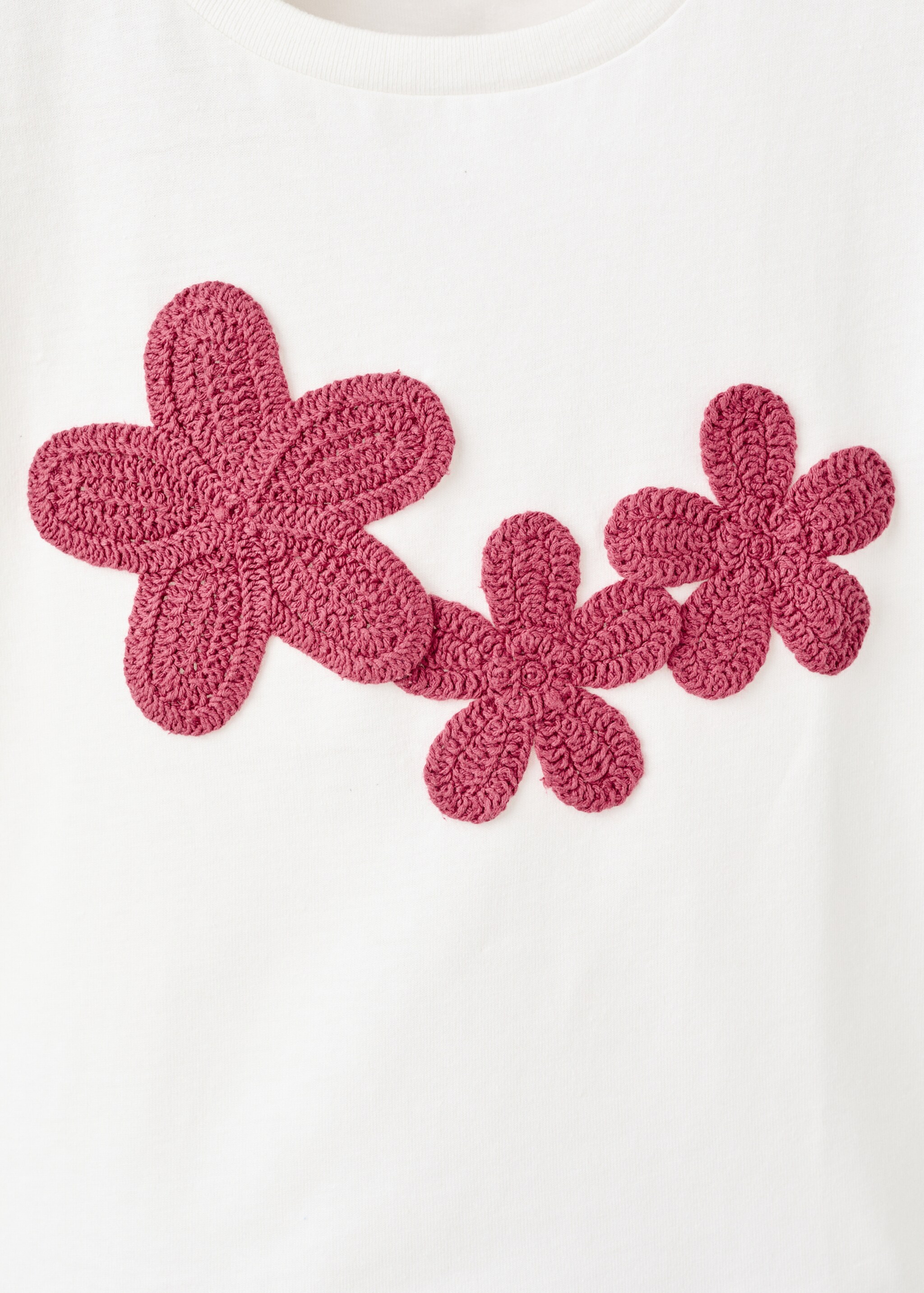 T-shirt coton broderie à fleur - Détail de l'article 8, Blanc cassé. Ref: 27056717-00.