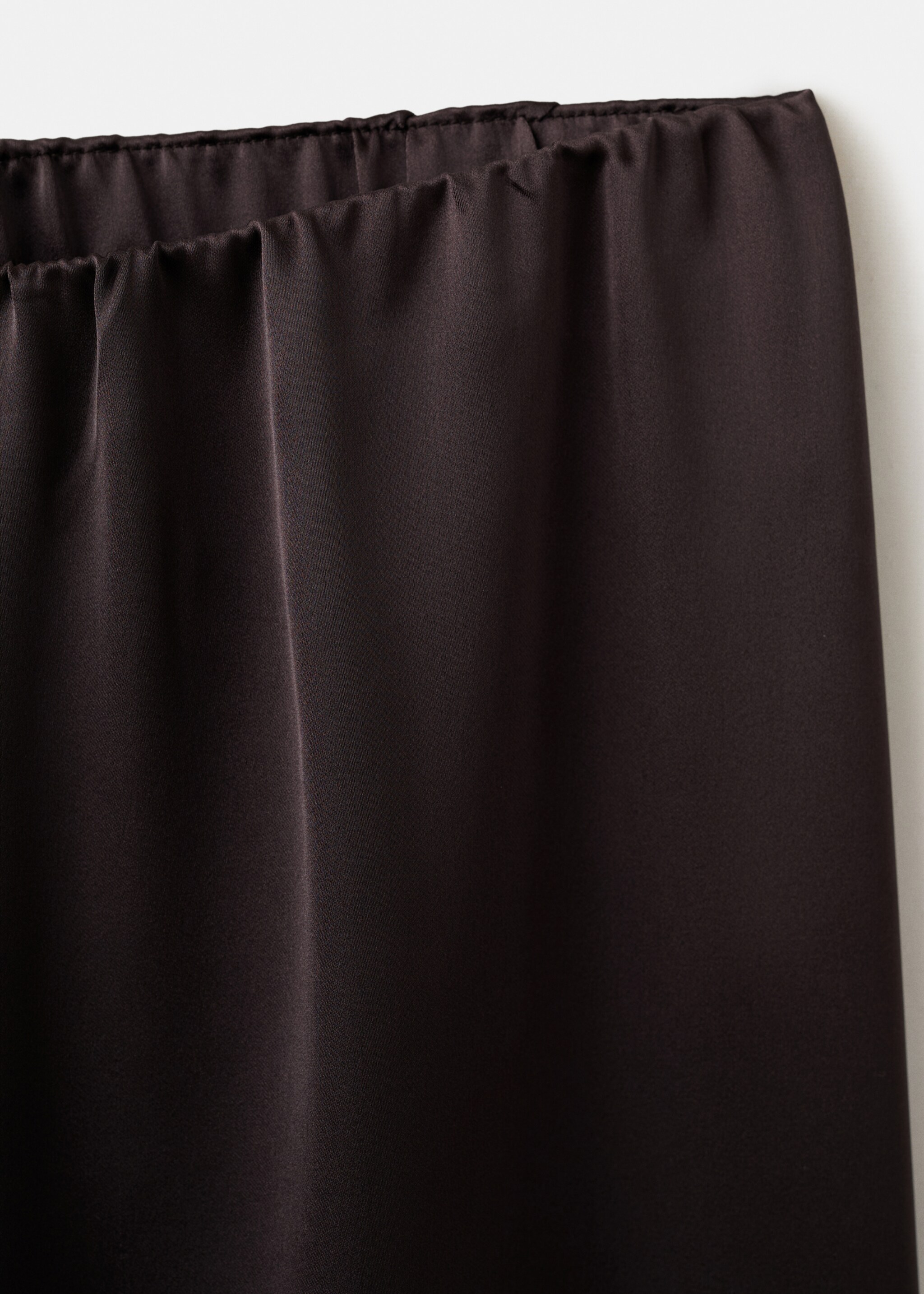 Satin straight-fit trousers - Details of the article 8, Chocolate. Ref: 27056751-00.