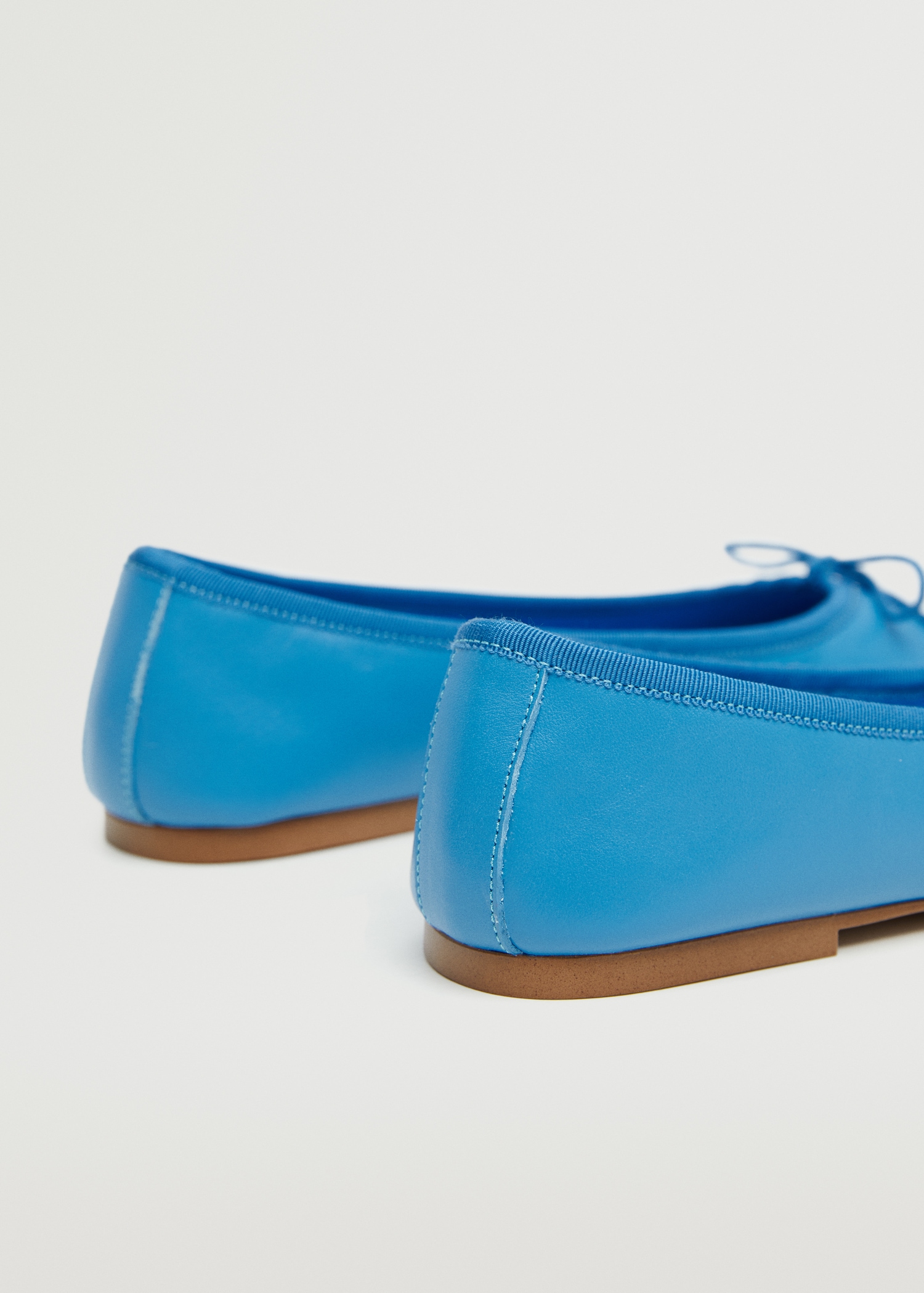 Leather ballet flats with bow - Details of the article 2