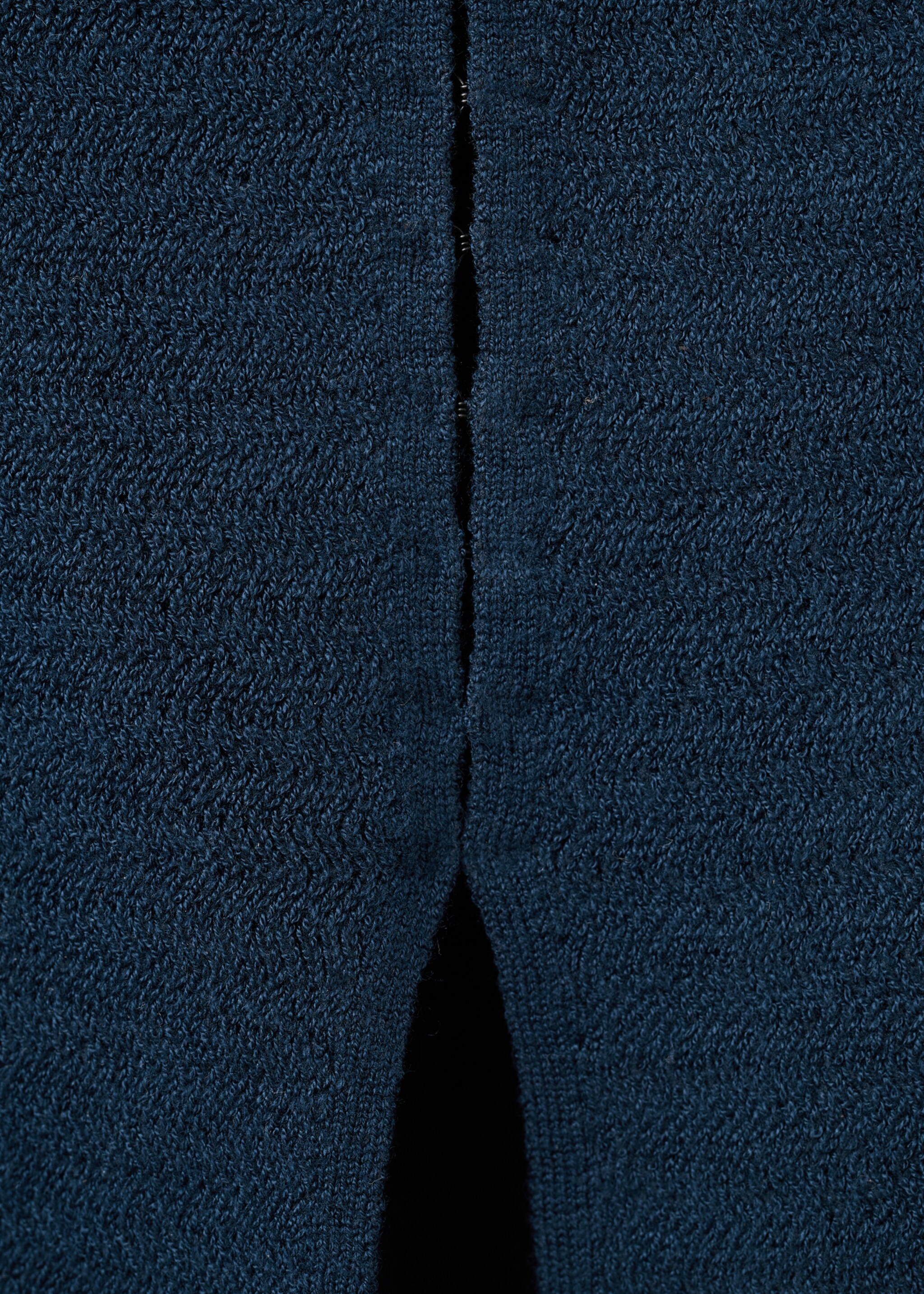 Fließendes Top mit Druckknopfverschluss - Detail des Artikels 0, Marineblau. Ref: 27057137-00.