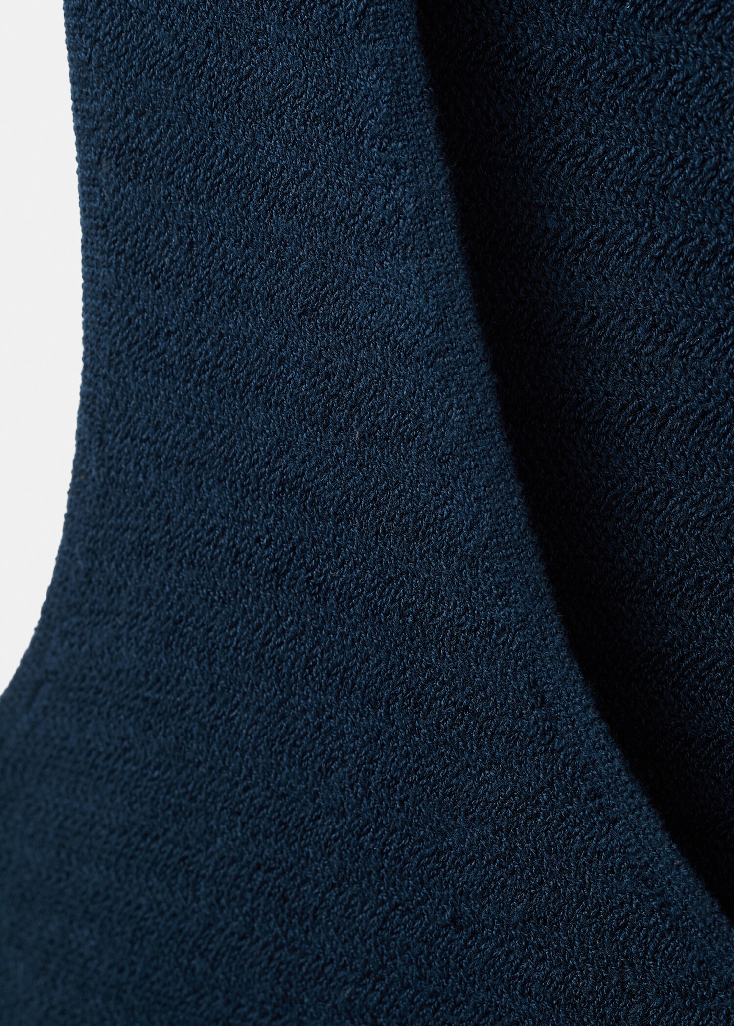 Floaty top with hook-and-eye fastening - Details of the article 8