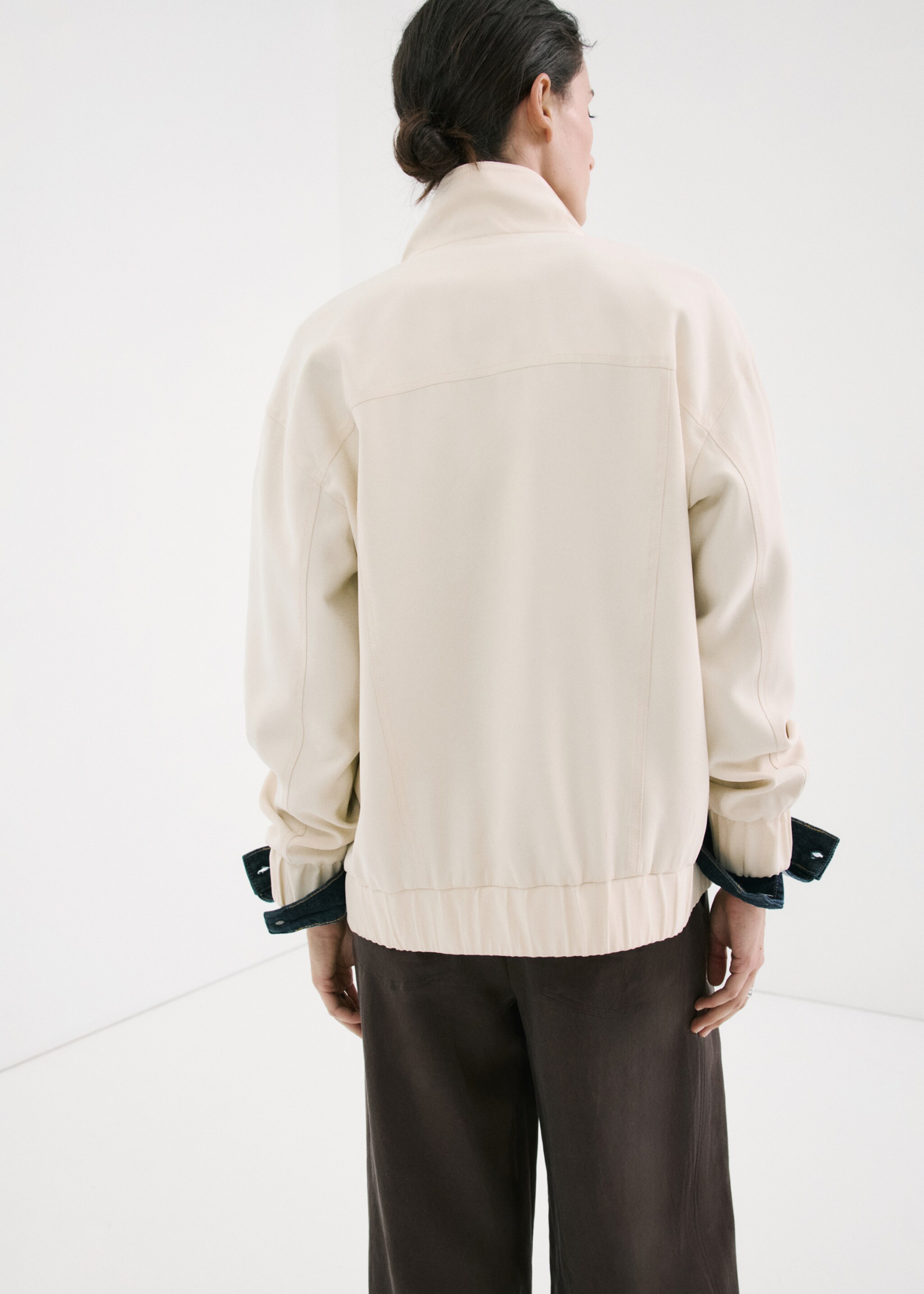 Jaqueta oversize butxaques - Revers de l'article, Cru. Ref: 27057139-00.