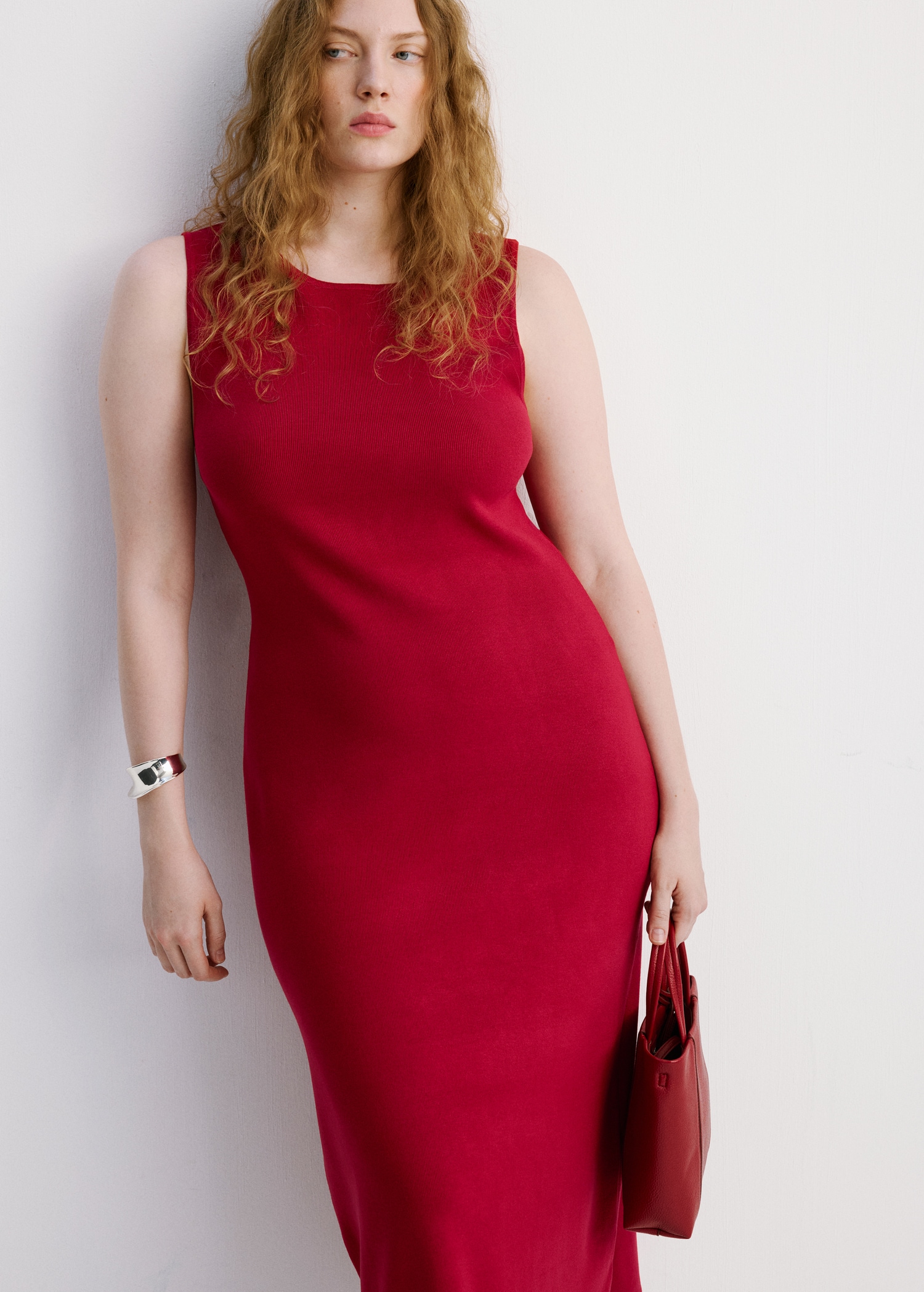 Fitted midi-dress - Details of the article 5