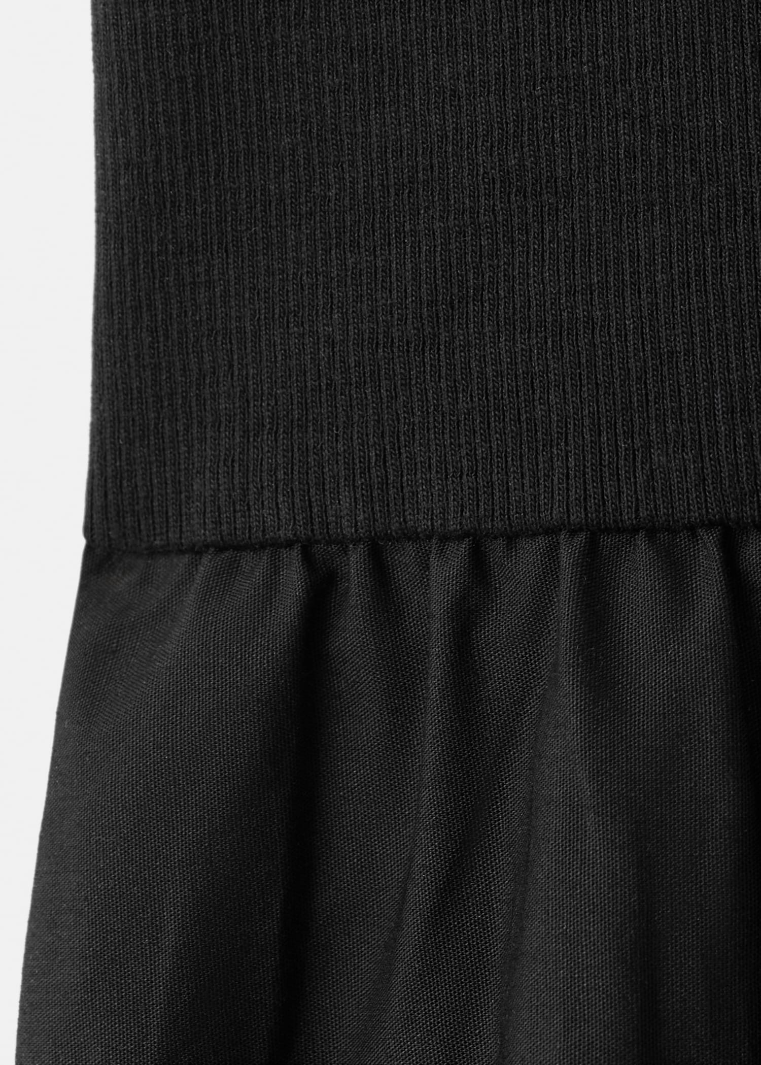 Contrast-bodice dress - Details of the article 0