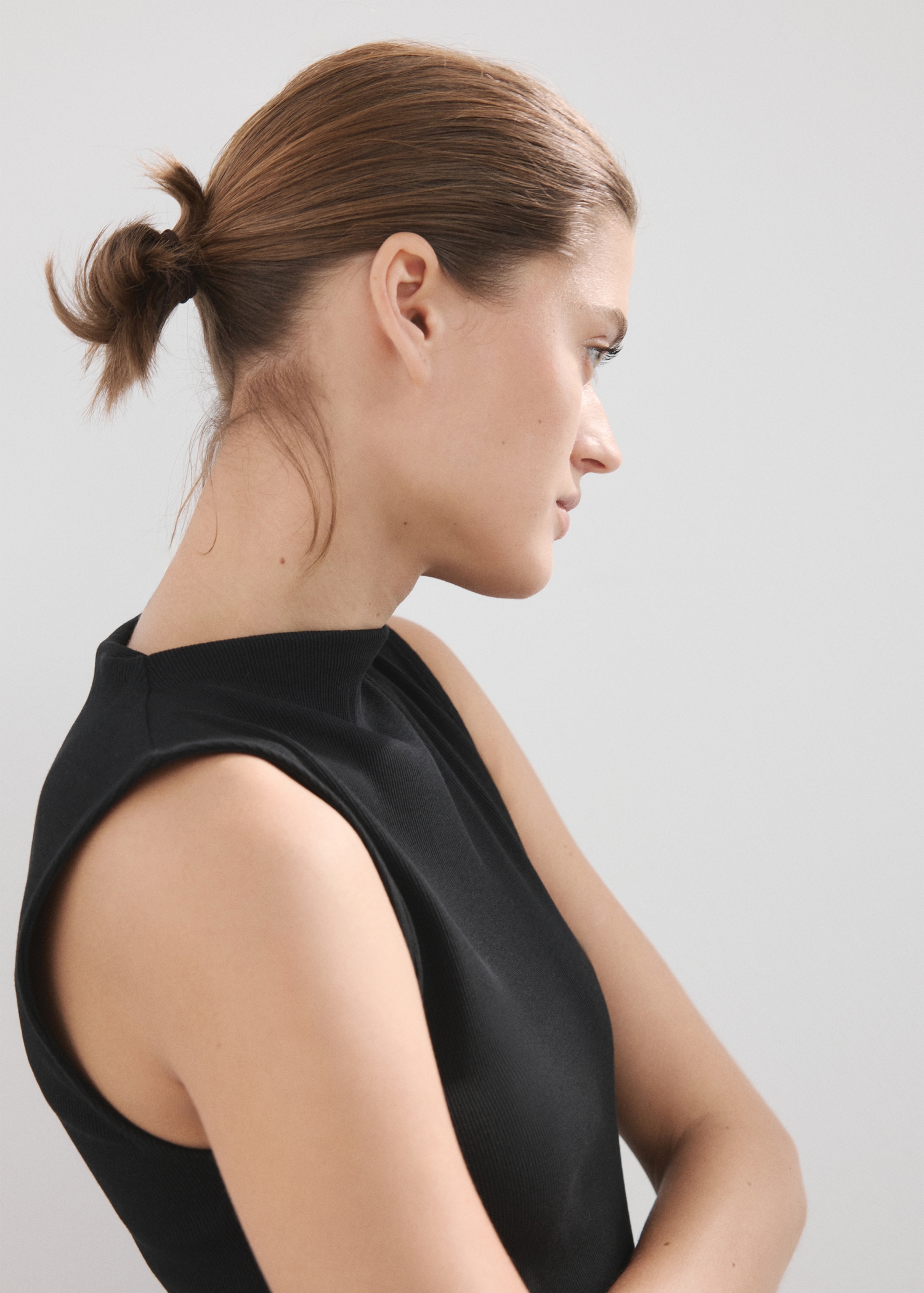 Contrast-bodice dress - Details of the article 1