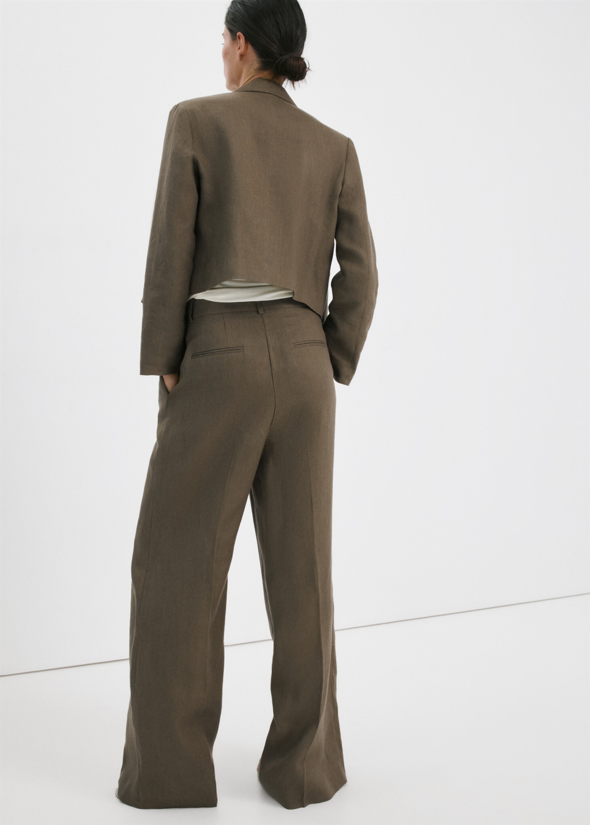 Straight linen-blend trousers - Reverse of the article, Khaki. Ref: 27057142-00.