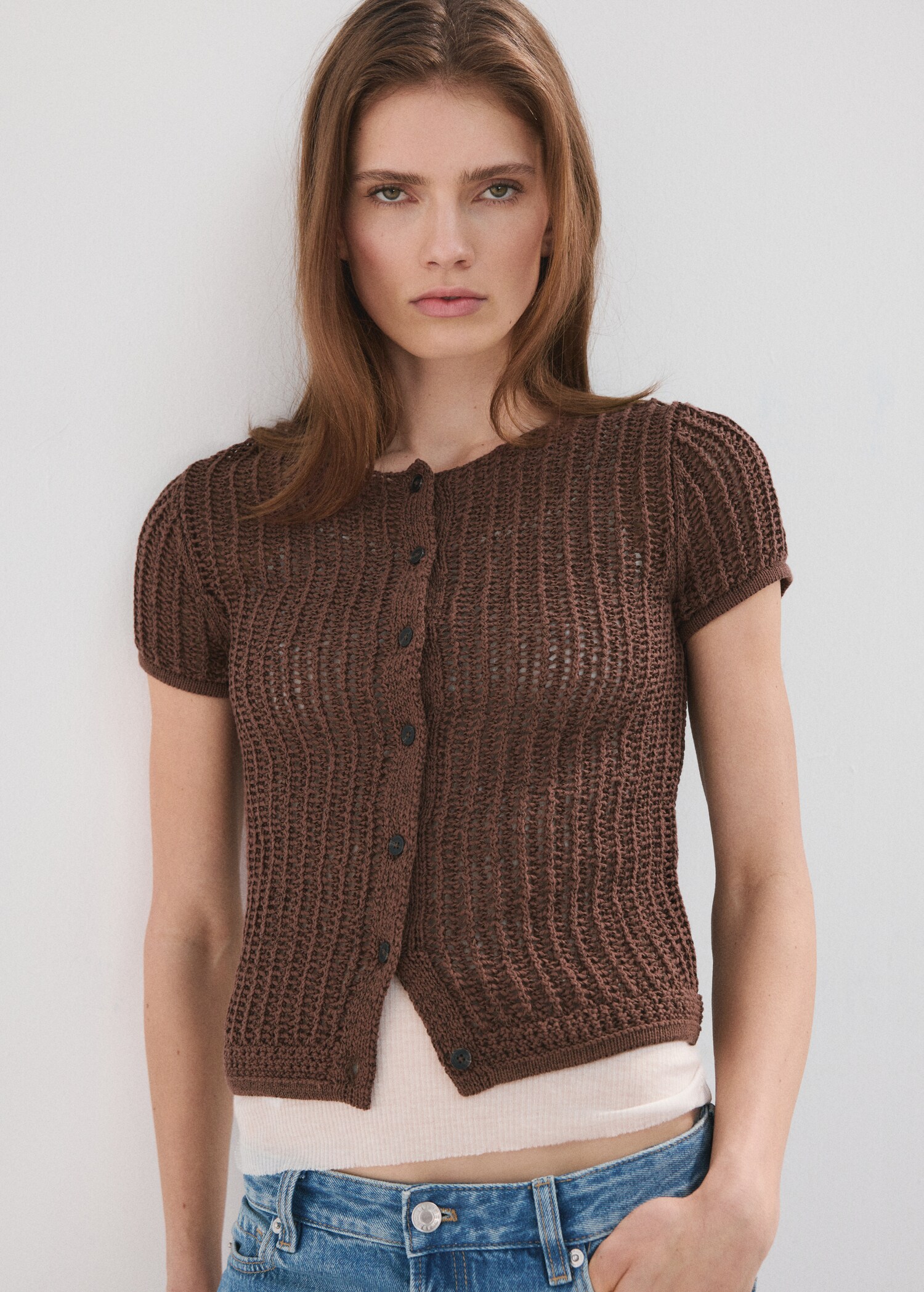 Short-sleeved crochet cardigan - Medium plane