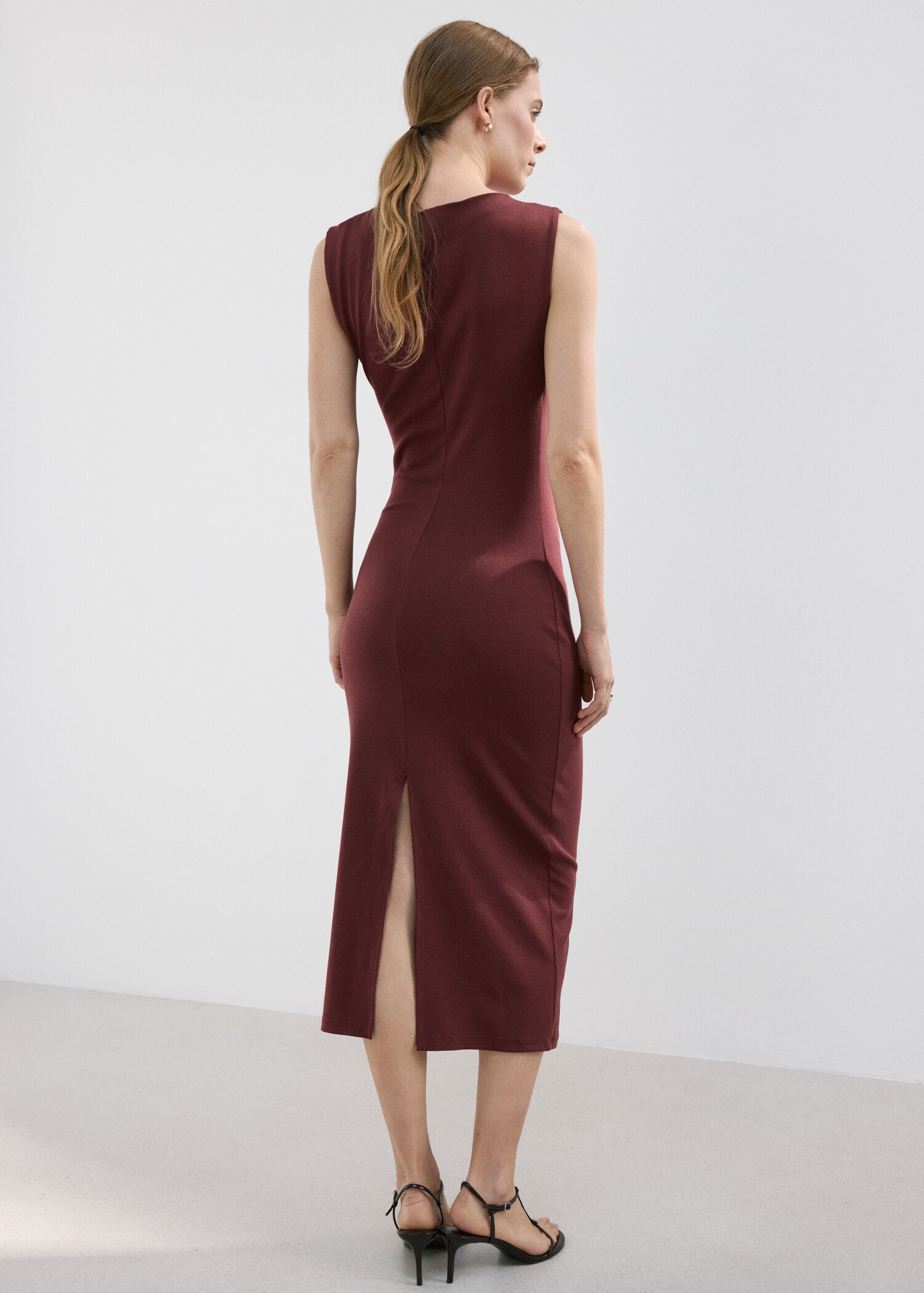 Long draped dress - Reverse of the article
